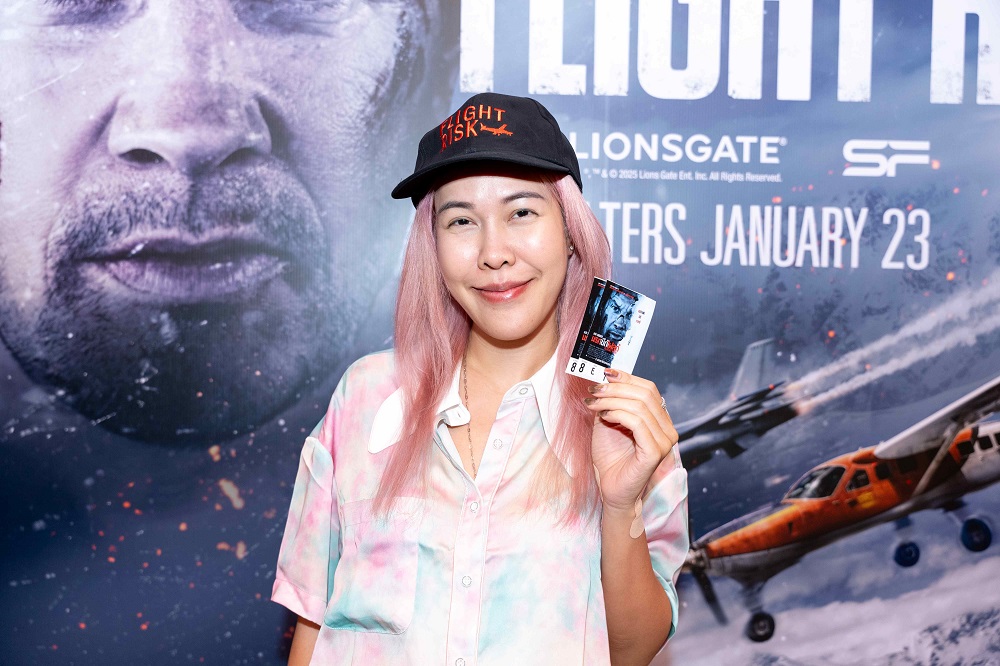 เดือดสุดบนน่านฟ้า ลุ้นตัวเกร็งจนนั่งไม่ติดเบาะ “Flight Risk นรกยึดไฟลต์” รอบปฐมทัศน์การันตี “หนังแอ็กชันสุดเร้าใจที่ไม่ควรพลาด” ฉายแล้ววันนี้ ในโรงภาพยนตร์