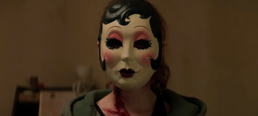 กระชากหน้าอำมหิต! ปิดฉากความสยองทวีความโหดเลือดสาดขั้นสุด “The Strangers: Chapter 3” ทางเดียวที่จะรอด คือสวมหน้ากากไล่ฆ่าไปพร้อมพวกมัน 19 กุมภาพันธ์นี้ ในโรงภาพยนตร์