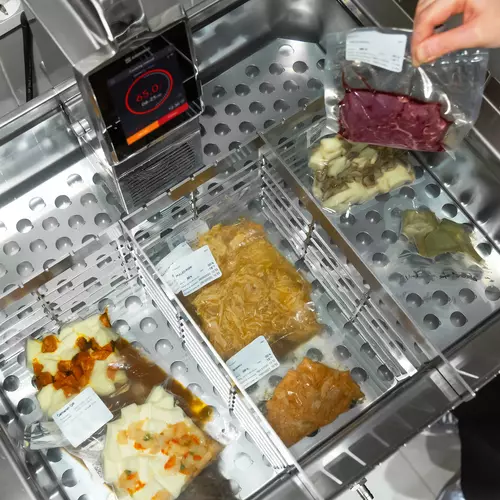 SmartVide sous-vide cooker: Tank dividers