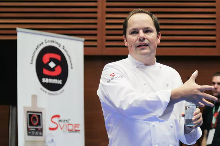 As in the previous edition, Enrique Fleischmann will give a presentation at San Sebastian Gastronomika.