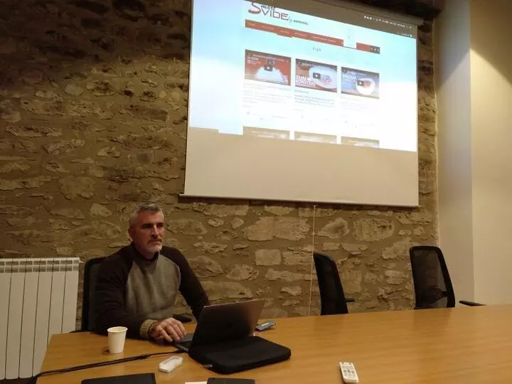 Aitor Roncal aurkezpeneko une batean.