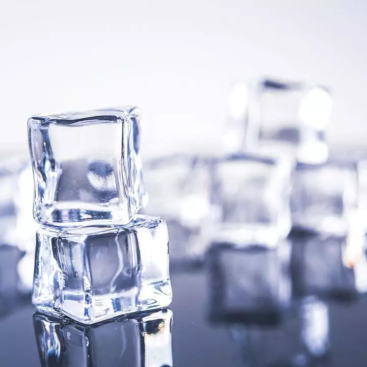 Cubitos de hielo.