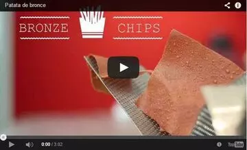 Patatas de bronce con peladora Sammic