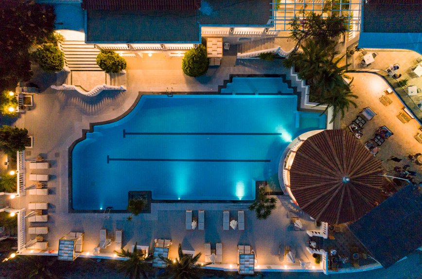 Our pool from the top, along our pool bar