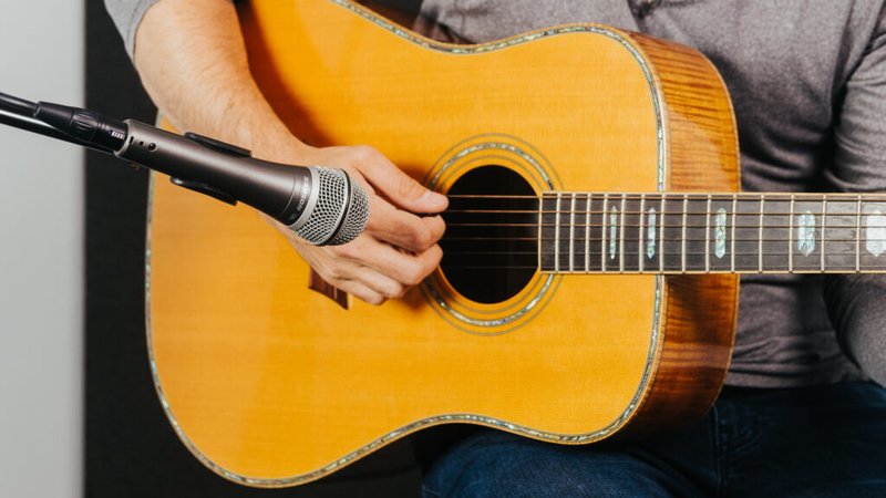 Play Your Favourite Tunes With A thin acoustic guitar 