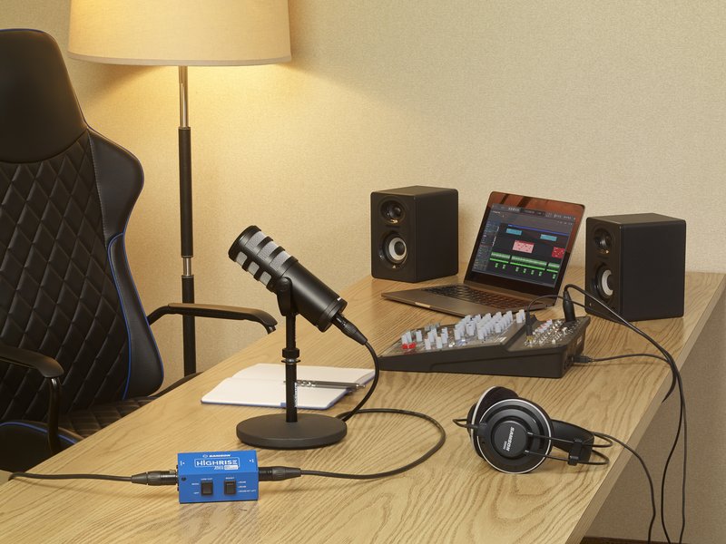 Podcast setup with Q9x HighRise SR990 MediaOne MXP124FX