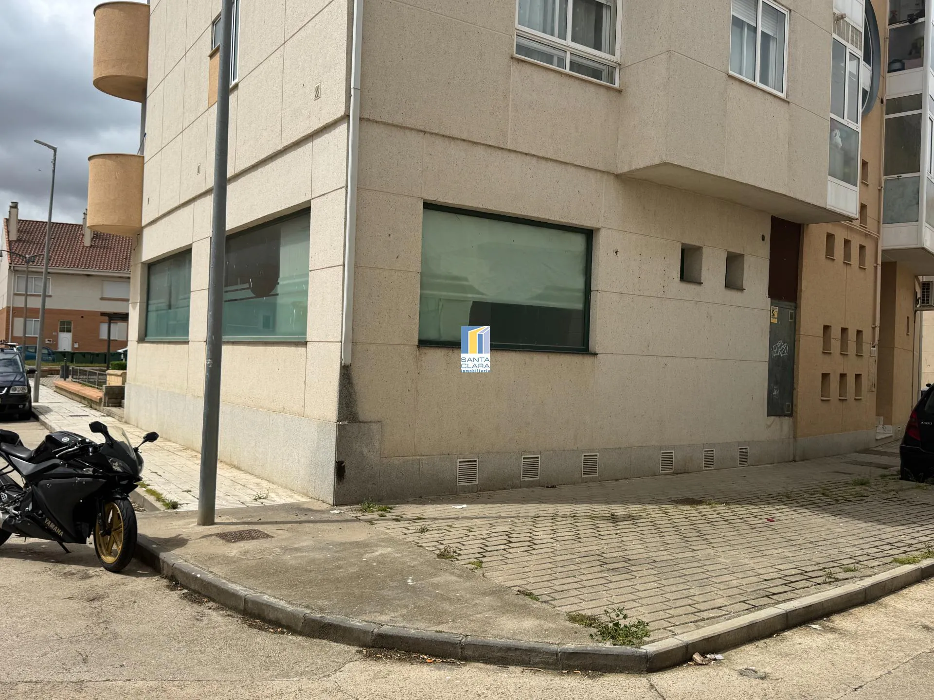 LOCAL COMERCIAL EN VENTA EN MONFARRACINOS, ZAMORA. - Inmobiliaria Santa Clara en Zamora - Miniatura 11