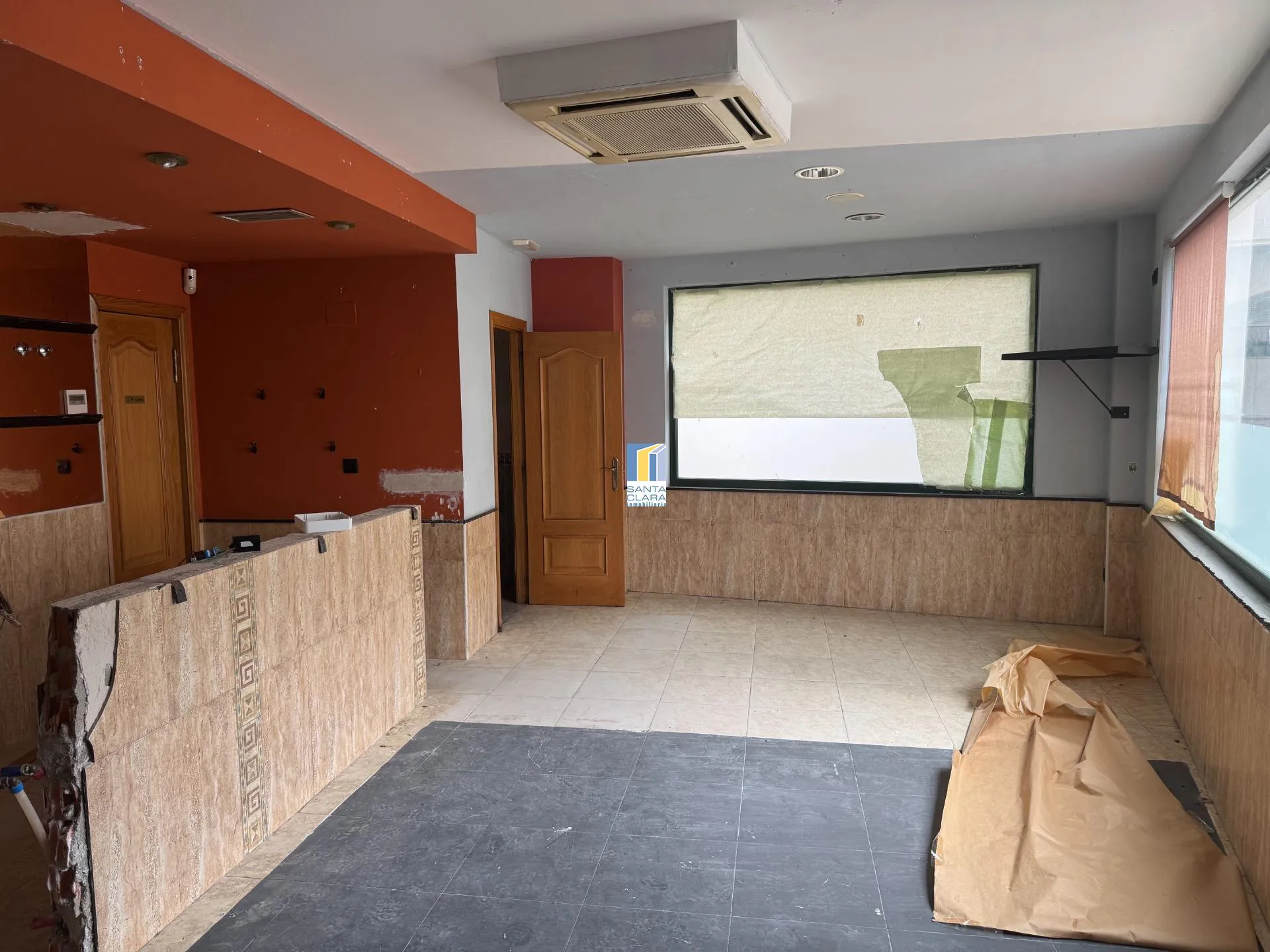 LOCAL COMERCIAL EN VENTA EN MONFARRACINOS, ZAMORA. - Inmobiliaria Santa Clara en Zamora - Miniatura 3