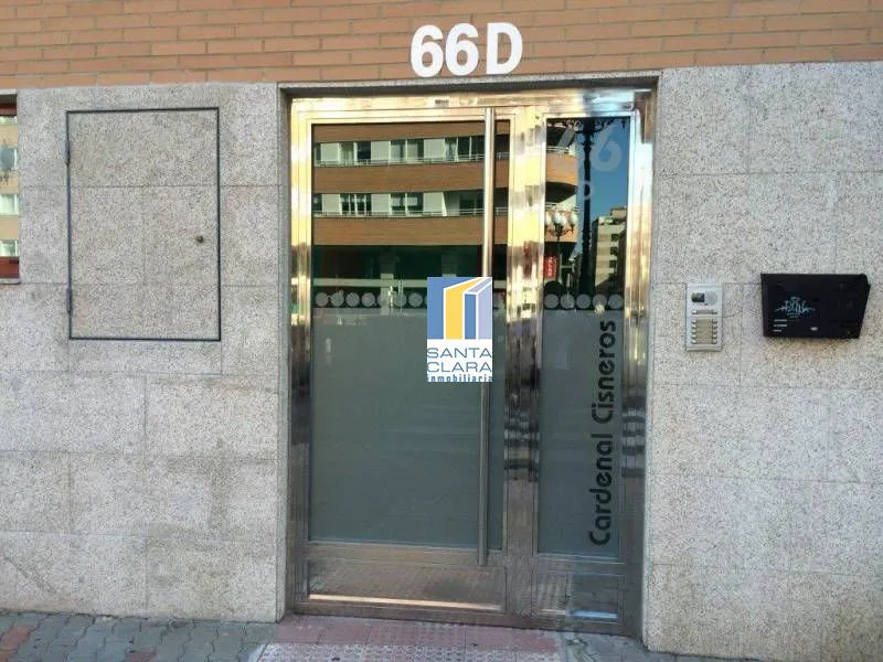 PRECIOSO APARTAMENTO SEMINUEVO ZONA TRES CRUCES - Inmobiliaria Santa Clara en Zamora - Miniatura 5