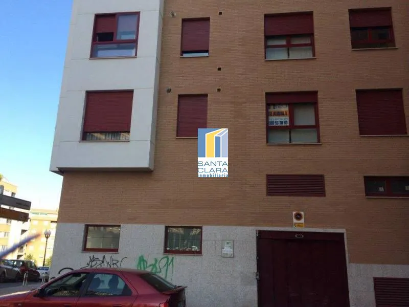 PRECIOSO APARTAMENTO SEMINUEVO ZONA TRES CRUCES - Inmobiliaria Santa Clara en Zamora - Miniatura 6