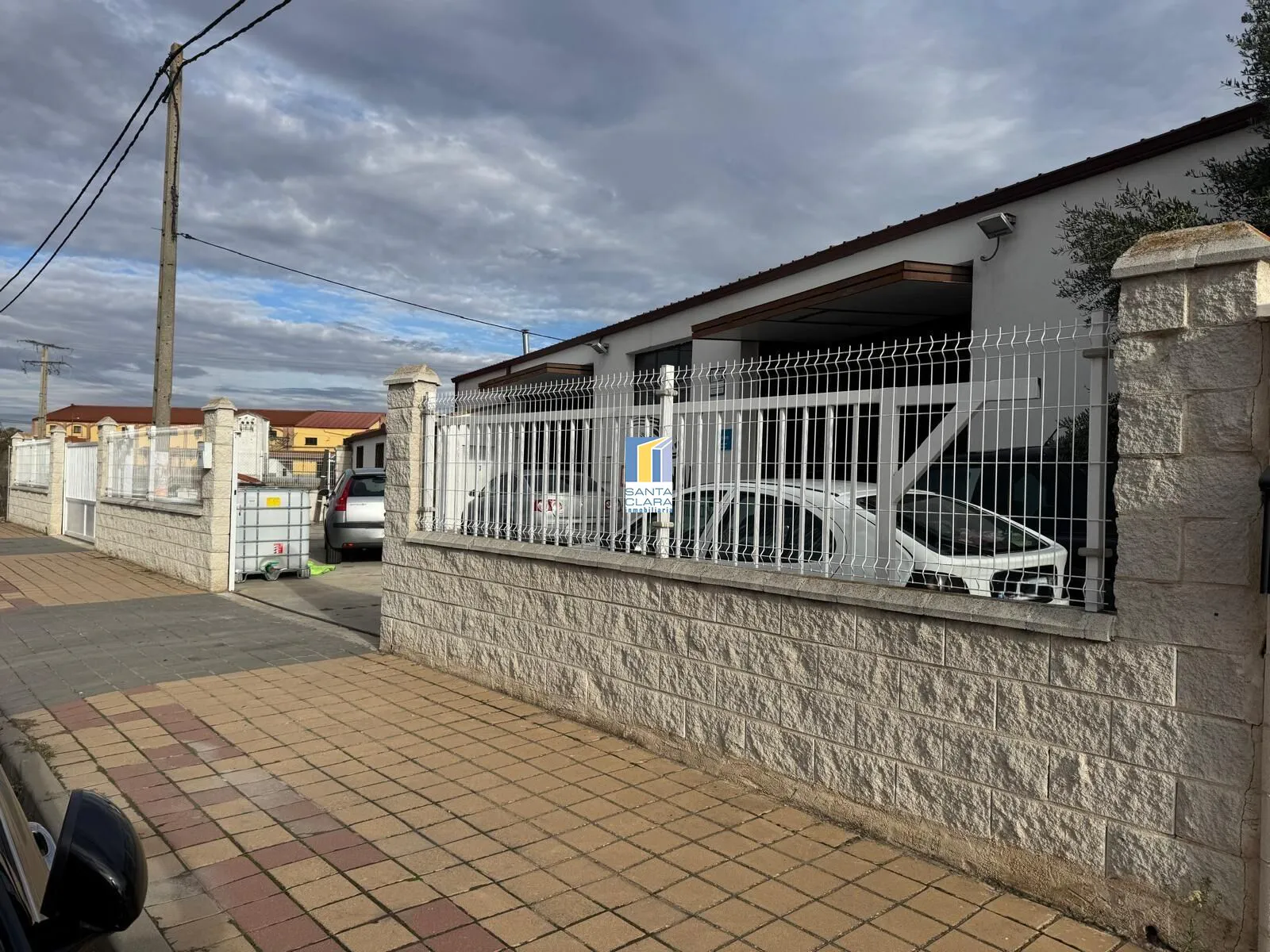 TALLER MECÁNICO EN FUNCIONAMIENTO PARA VENTA O ALQUILER EN MORALES DE TORO, ZAMORA. - Inmobiliaria Santa Clara en Zamora - Miniatura 18