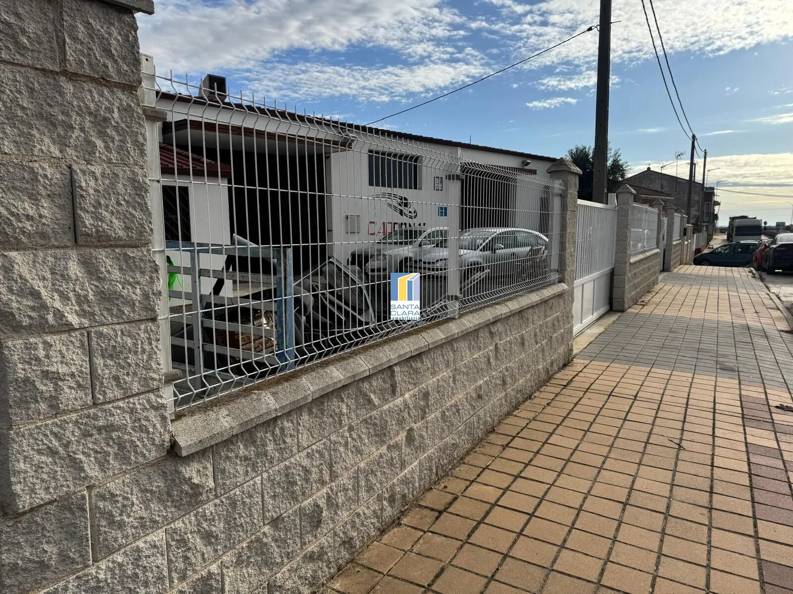 TALLER MECÁNICO EN FUNCIONAMIENTO PARA VENTA O ALQUILER EN MORALES DE TORO, ZAMORA. - Inmobiliaria Santa Clara en Zamora - Miniatura 19