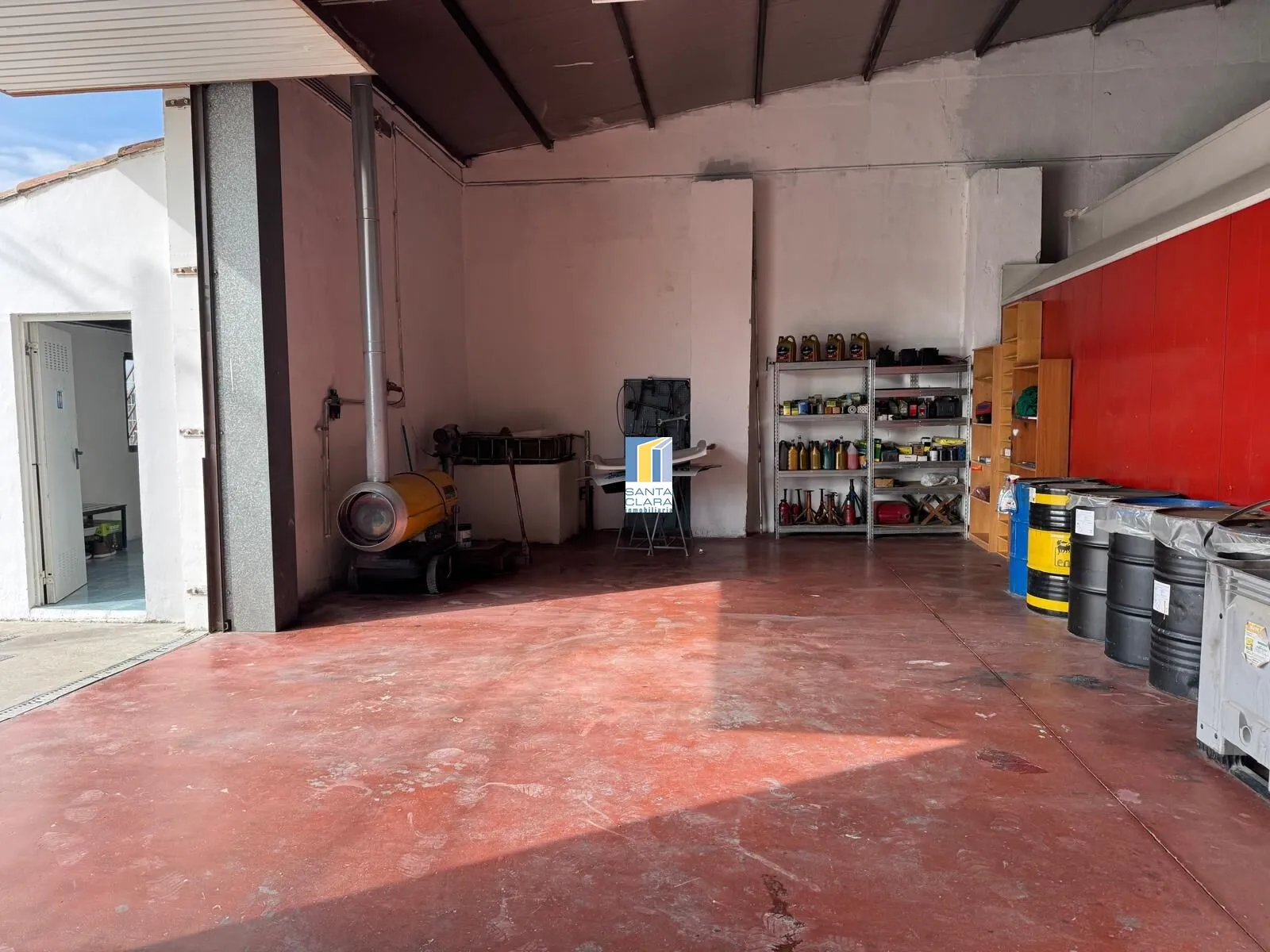 TALLER MECÁNICO EN FUNCIONAMIENTO PARA VENTA O ALQUILER EN MORALES DE TORO, ZAMORA. - Inmobiliaria Santa Clara en Zamora - Miniatura 7