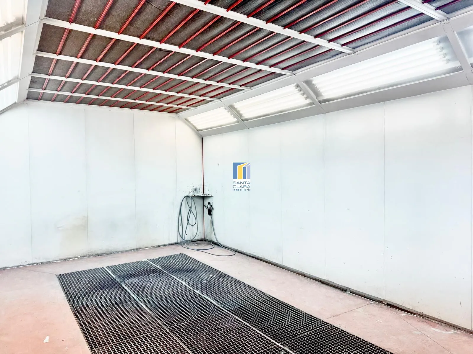 TALLER MECÁNICO EN FUNCIONAMIENTO PARA VENTA O ALQUILER EN MORALES DE TORO, ZAMORA. - Inmobiliaria Santa Clara en Zamora - Miniatura 9