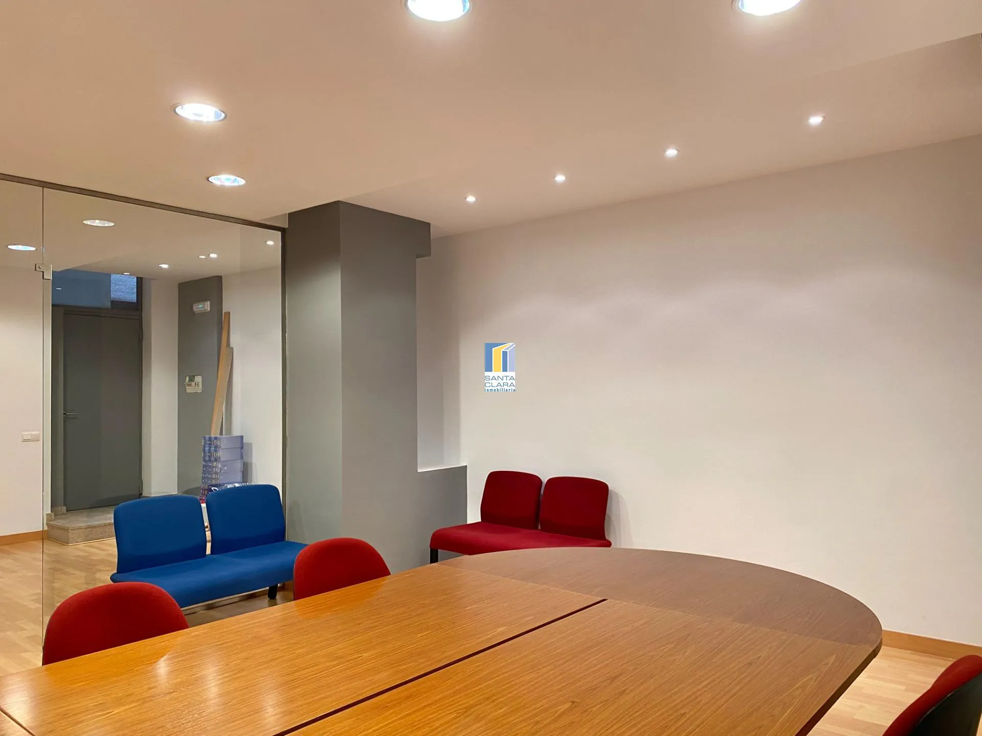 OFICINA/ LOCAL COMERCIAL EN ALQUILER CON DESPACHO Y BAÑO EN PLENO CENTRO DE ZAMORA - Inmobiliaria Santa Clara en Zamora - Miniatura 6