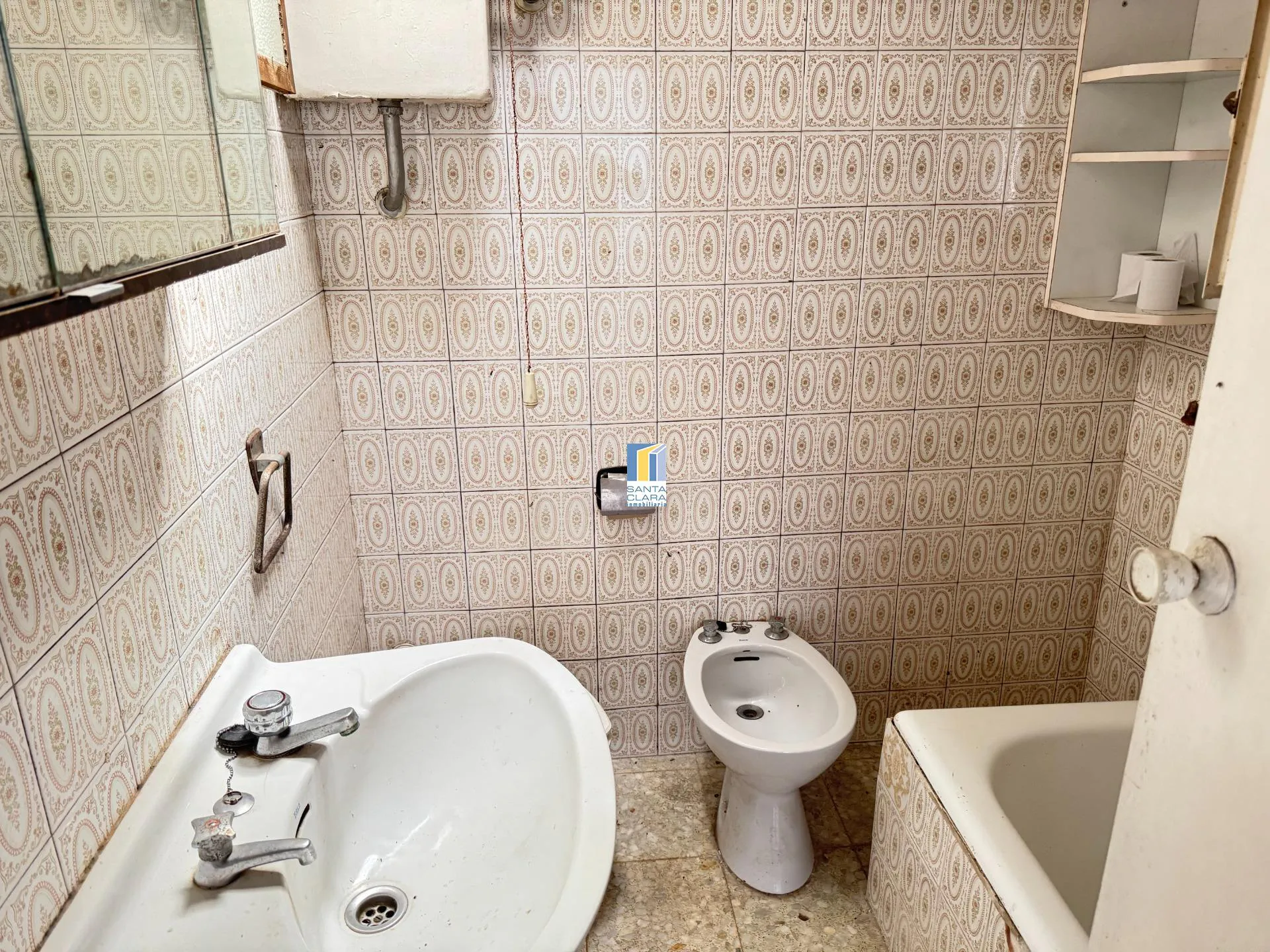 CASA EN VENTA DE 3 DORMITORIOS Y PATIO EN ZONA SAN JOSÉ OBRERO, ZAMORA. - Inmobiliaria Santa Clara en Zamora - Miniatura 11