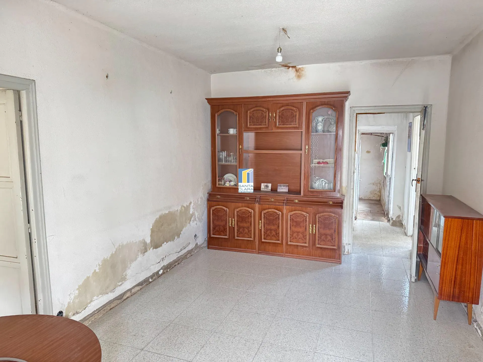 CASA EN VENTA DE 3 DORMITORIOS Y PATIO EN ZONA SAN JOSÉ OBRERO, ZAMORA. - Inmobiliaria Santa Clara en Zamora - Miniatura 5