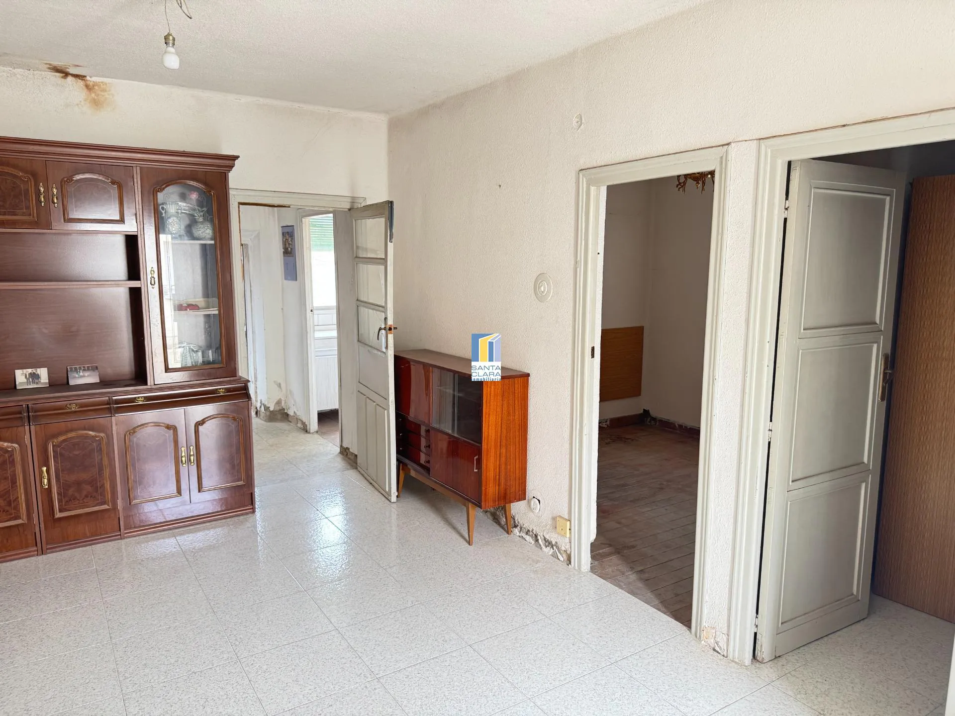CASA EN VENTA DE 3 DORMITORIOS Y PATIO EN ZONA SAN JOSÉ OBRERO, ZAMORA. - Inmobiliaria Santa Clara en Zamora - Miniatura 6