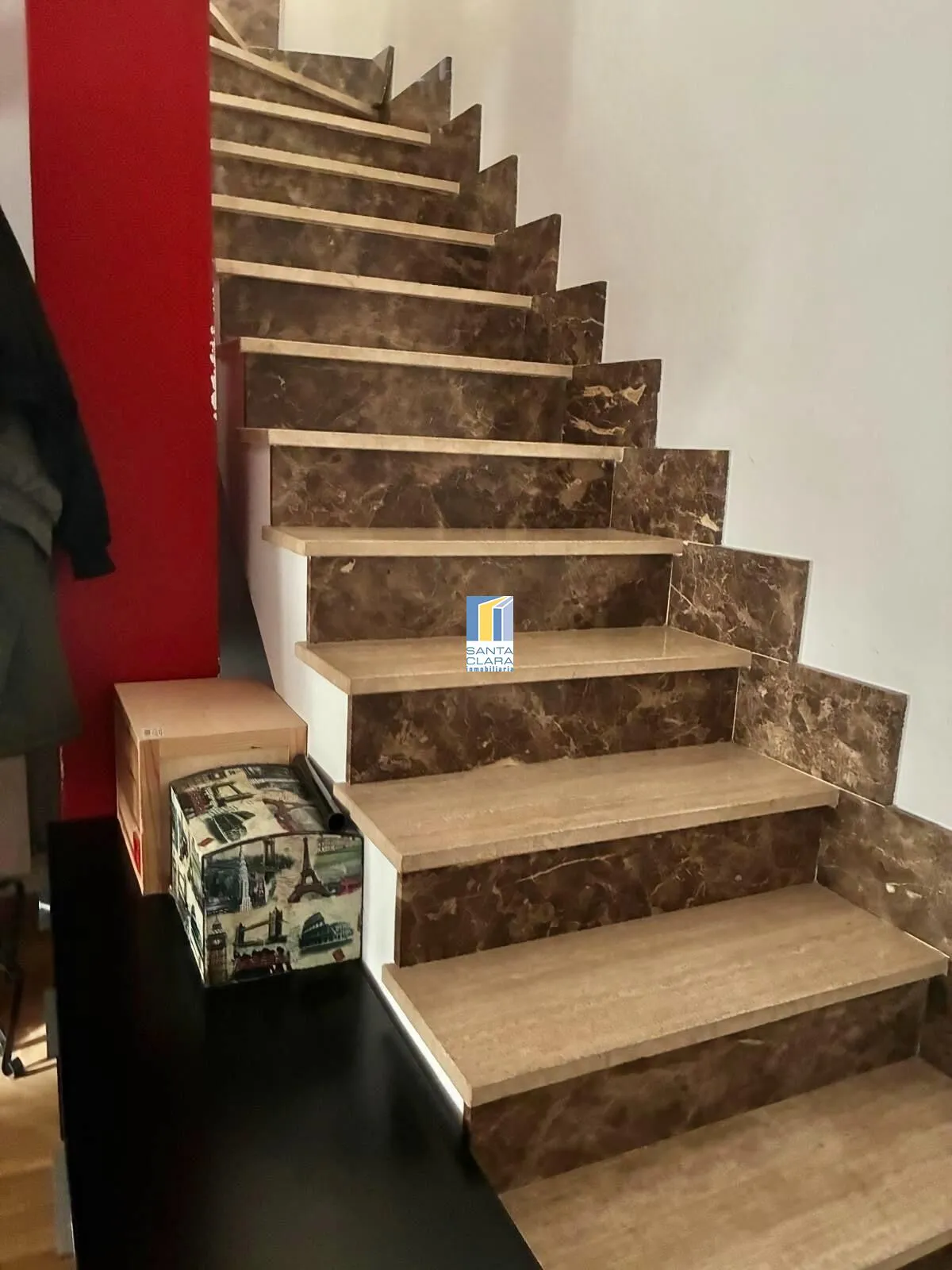 ÁTICO DÚPLEX EN VENTA CON 2 DORMITORIOS, AMPLIA TERRAZA Y GARAJE EN ZONA CENTRO, ZAMORA. - Inmobiliaria Santa Clara en Zamora - Miniatura 11