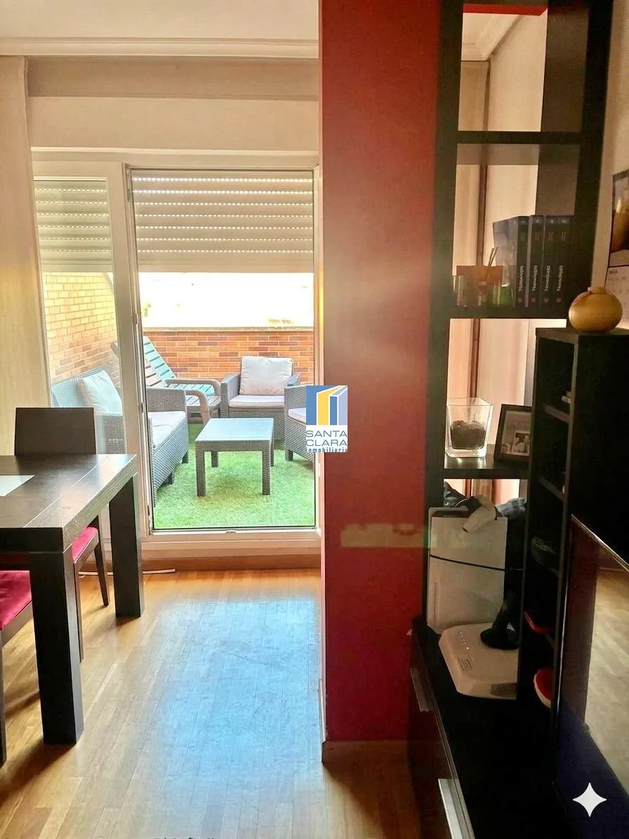 ÁTICO DÚPLEX EN VENTA CON 2 DORMITORIOS, AMPLIA TERRAZA Y GARAJE EN ZONA CENTRO, ZAMORA. - Inmobiliaria Santa Clara en Zamora - Miniatura 5