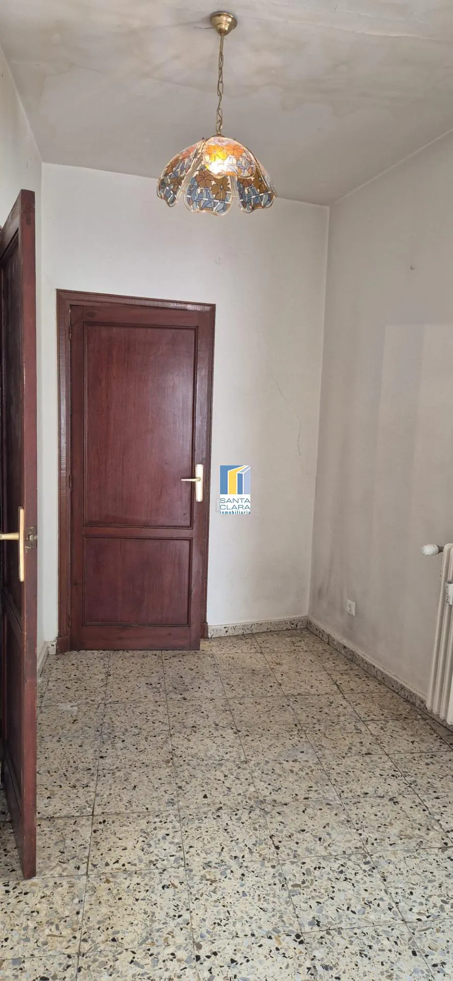 PISO EN VENTA DE 4 DORMITORIOS Y 2 BAÑOS EN ZONA TRES CRUCES, ZAMORA. - Inmobiliaria Santa Clara en Zamora - Miniatura 33