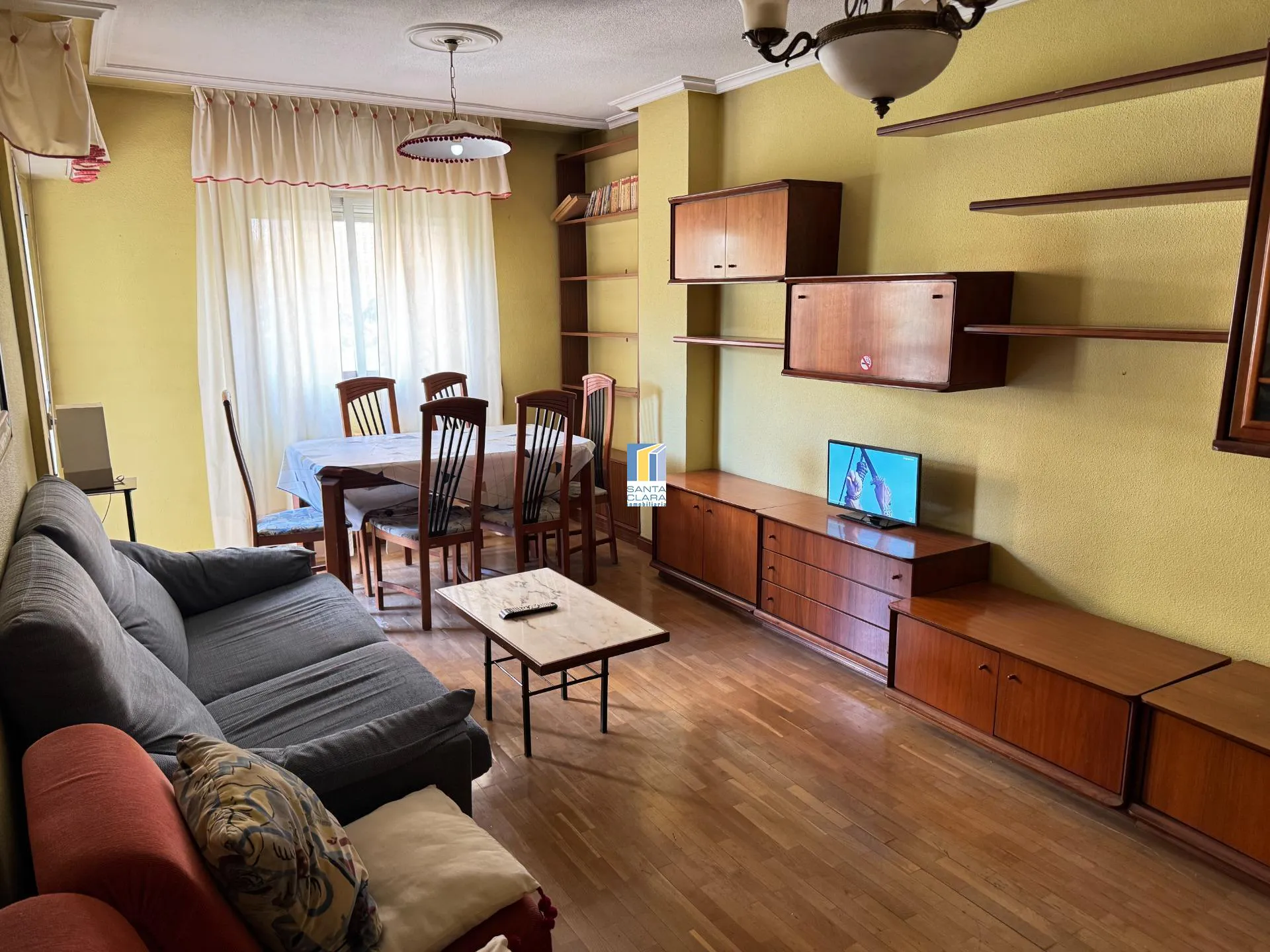 PISO EN VENTA DE 3 DORMITORIOS EN ZONA CENTRO, ZAMORA. - Inmobiliaria Santa Clara en Zamora - Miniatura 3