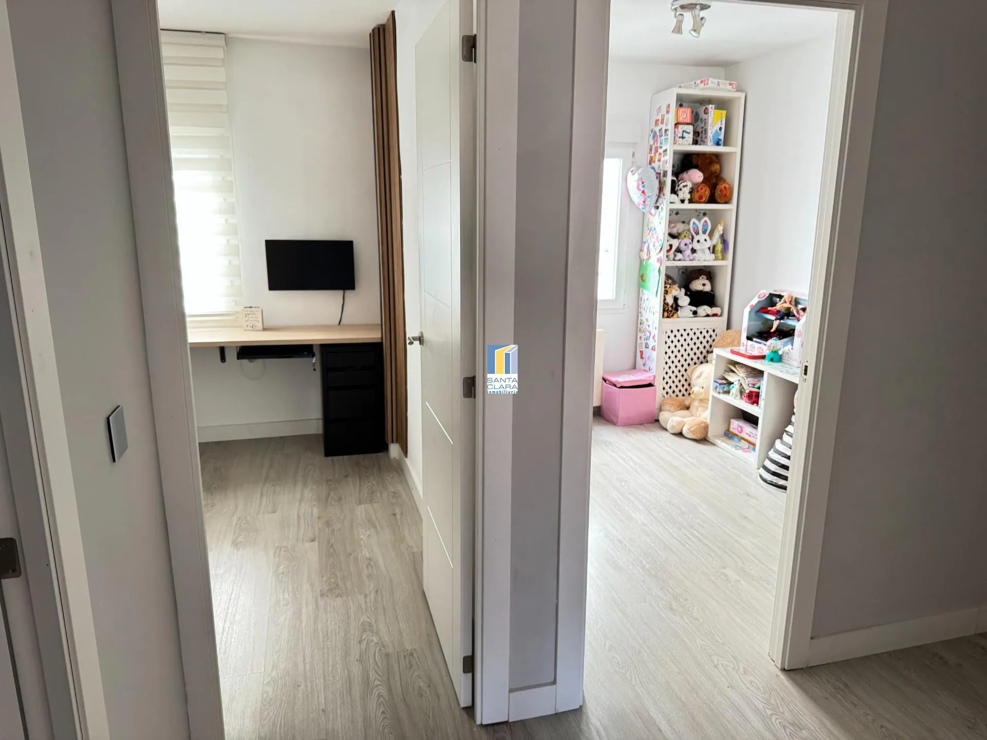 PISO EN VENTA DE 4 DORMITORIOS Y 2 BAÑOS EN ZONA PRÍNCIPE DE ASTURIAS, ZAMORA. - Inmobiliaria Santa Clara en Zamora - Miniatura 11
