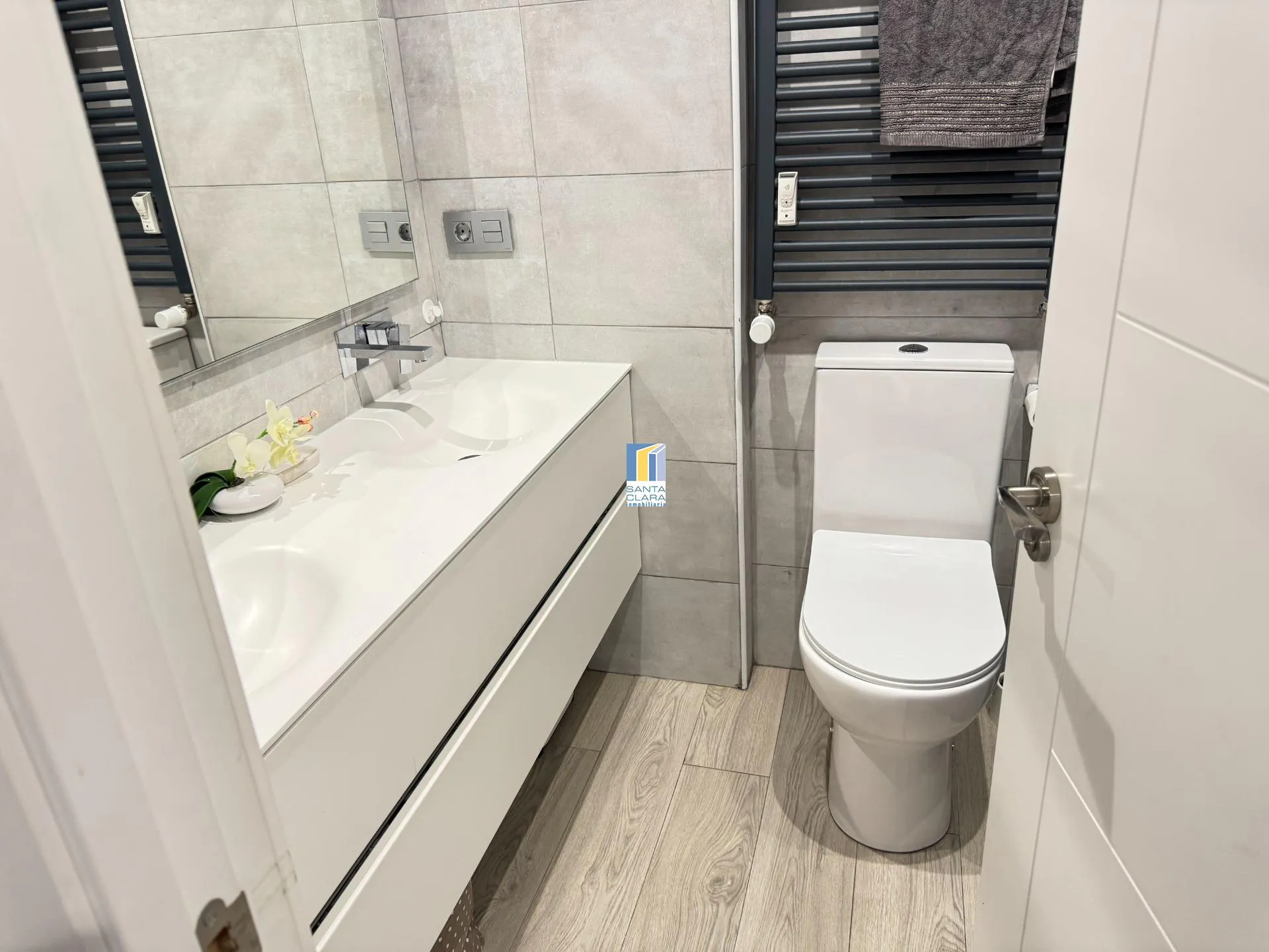 PISO EN VENTA DE 4 DORMITORIOS Y 2 BAÑOS EN ZONA PRÍNCIPE DE ASTURIAS, ZAMORA. - Inmobiliaria Santa Clara en Zamora - Miniatura 12