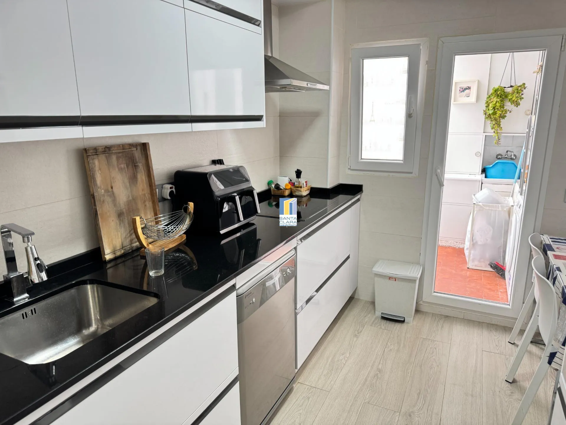 PISO EN VENTA DE 4 DORMITORIOS Y 2 BAÑOS EN ZONA PRÍNCIPE DE ASTURIAS, ZAMORA. - Inmobiliaria Santa Clara en Zamora - Miniatura 15