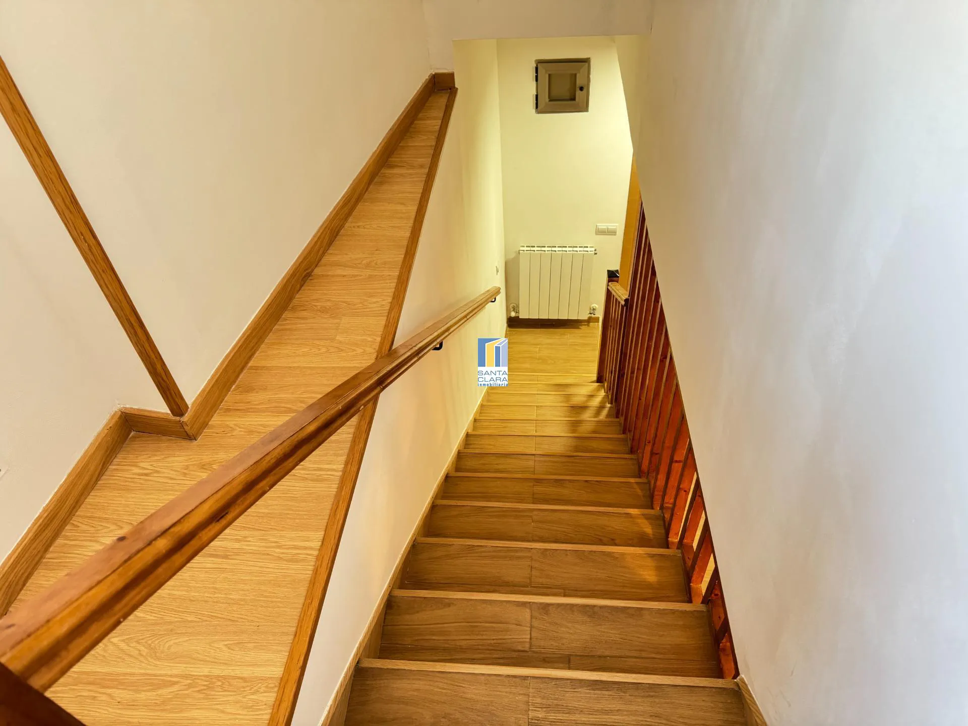 CASA EN VENTA DE 4 DORMITORIOS Y 2 BAÑOS EN ZONA LA ALBERCA, ZAMORA. - Inmobiliaria Santa Clara en Zamora - Miniatura 21