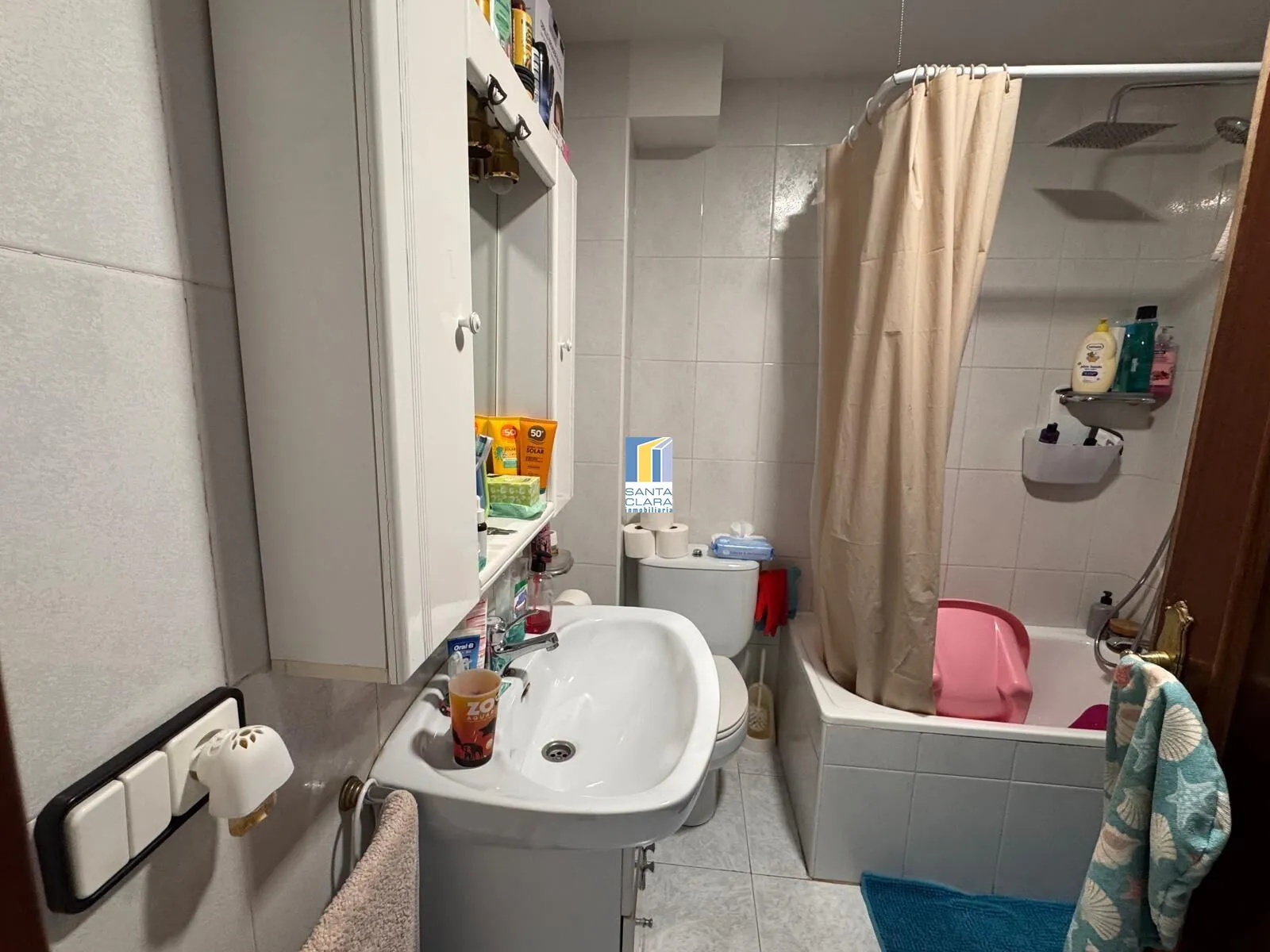 CASA EN VENTA CON 3 DORMITORIOS Y PATIO EN MONTAMARTA (ZAMORA) - Inmobiliaria Santa Clara en Zamora - Miniatura 9