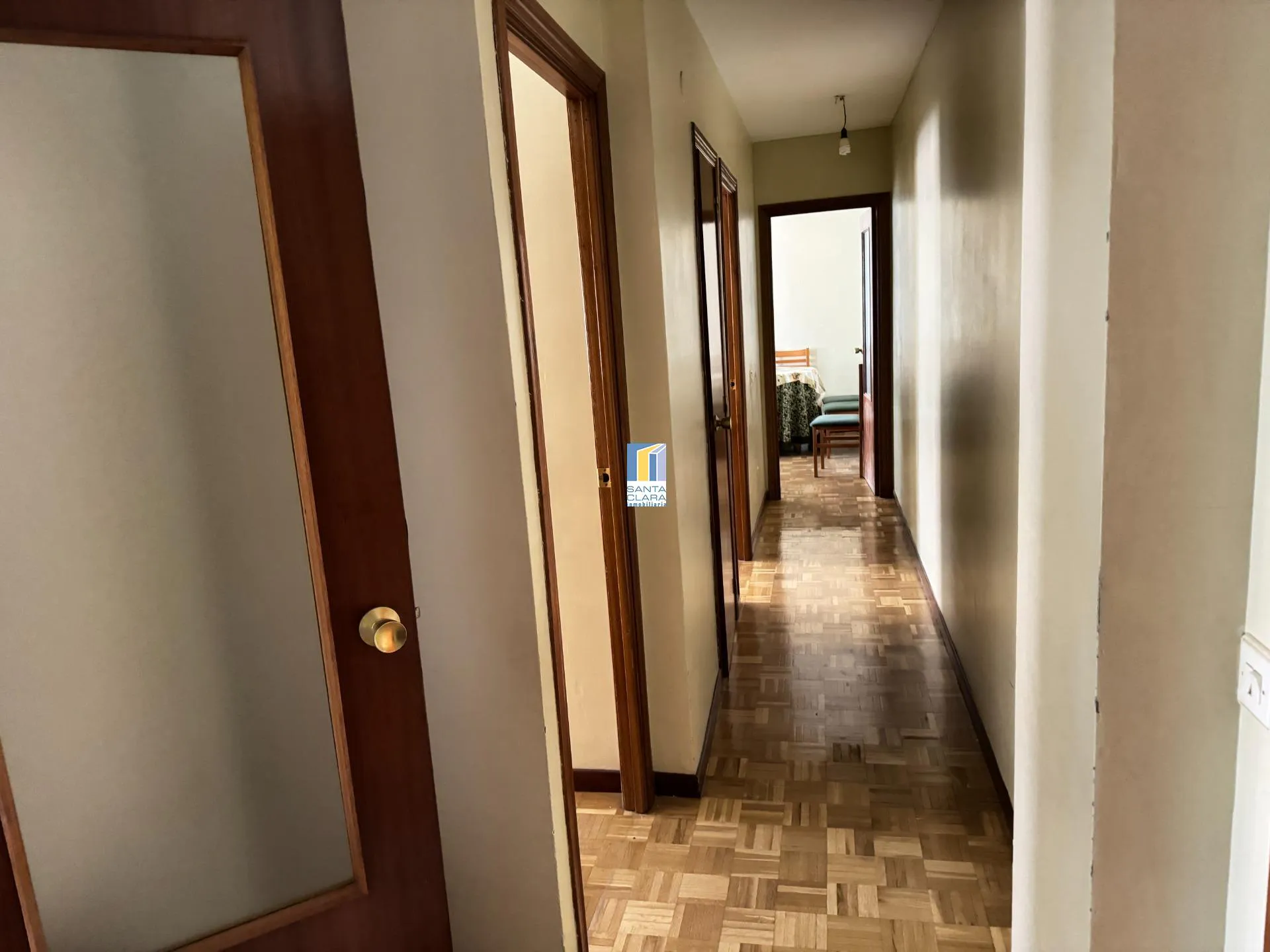 PISO EN VENTA CON 3 DORMITORIOS, PLAZA DE GARAJE Y TRASTERO EN ZONA LOS BLOQUES, ZAMORA. - Inmobiliaria Santa Clara en Zamora - Miniatura 6