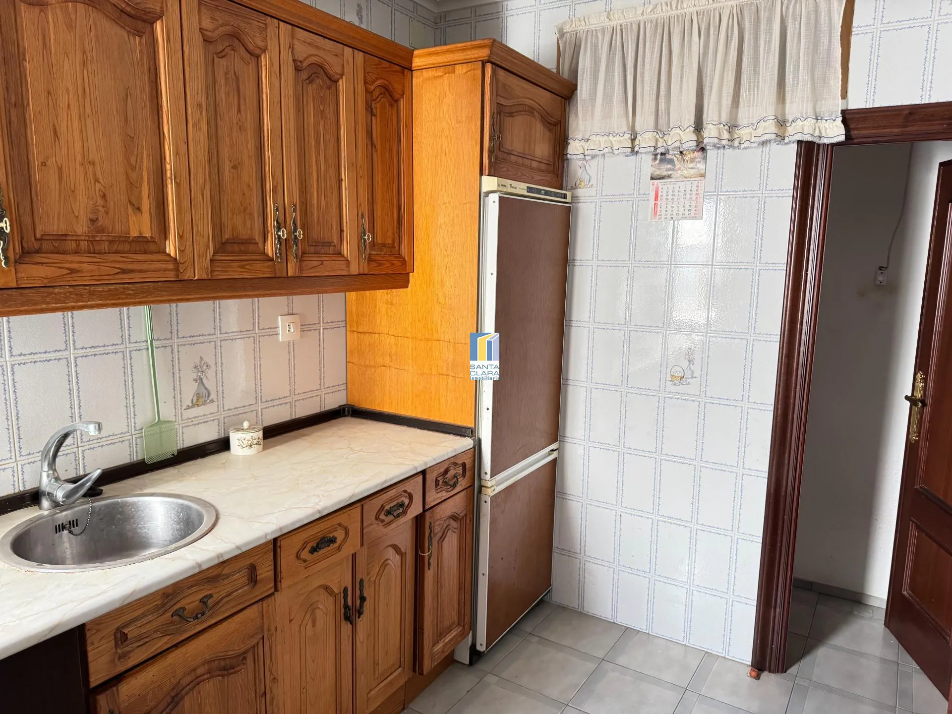 PISO EN VENTA DE 3 DORMITORIOS JUNTO A LA PLAZA MAYOR DE VILLALPANDO, ZAMORA. - Inmobiliaria Santa Clara en Zamora - Miniatura 7