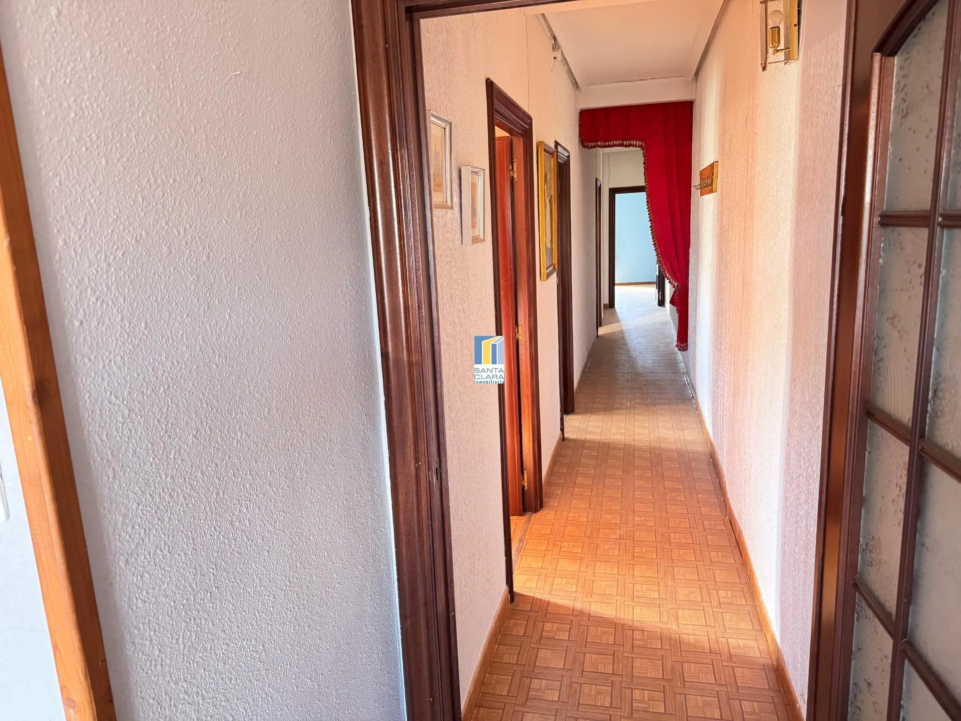 PISO EN VENTA DE 3 DORMITORIOS JUNTO A LA PLAZA MAYOR DE VILLALPANDO, ZAMORA. - Inmobiliaria Santa Clara en Zamora - Miniatura 8