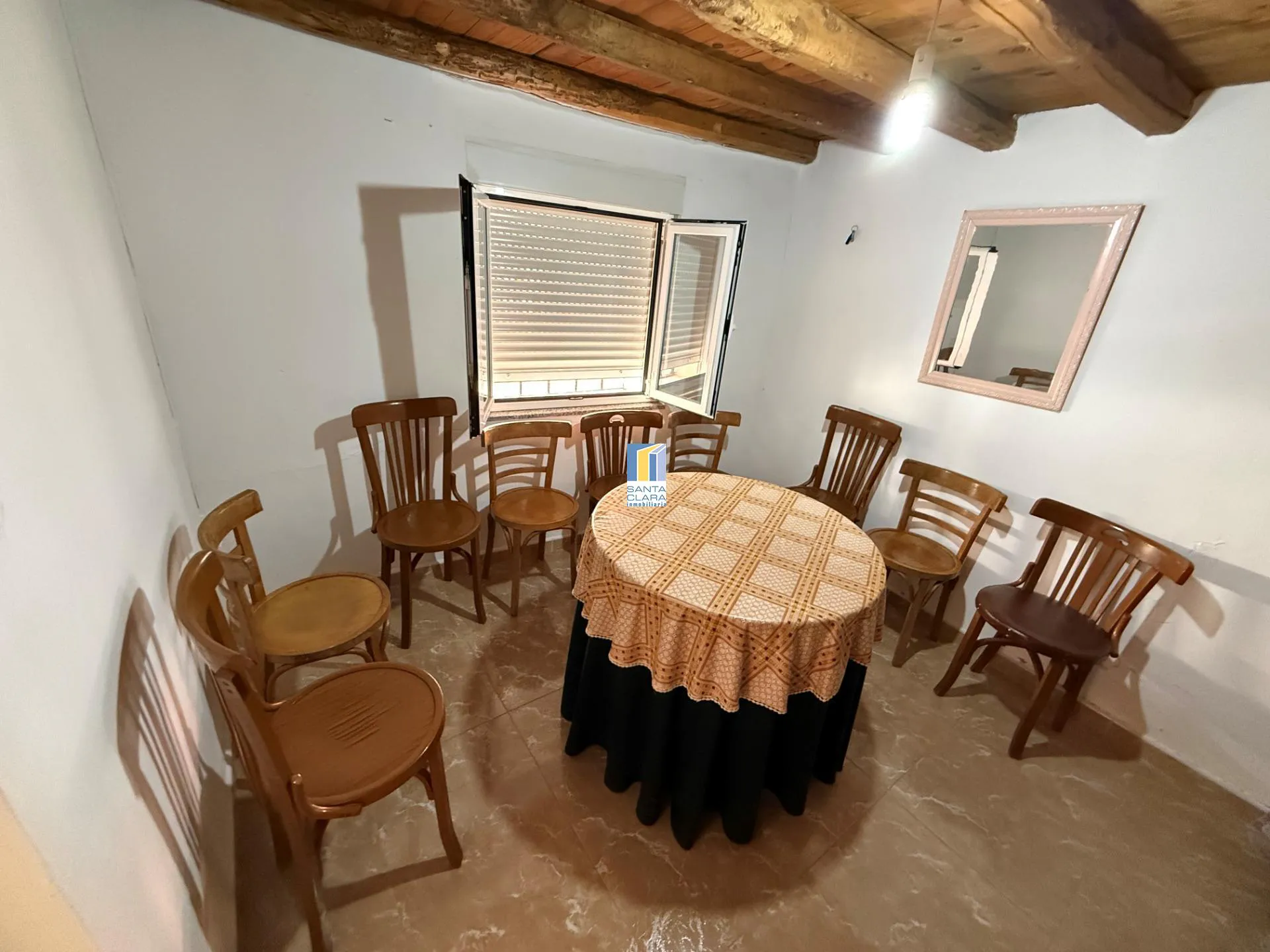 CASA EN VENTA CON 2 DORMITORIOS, LEÑERA Y TRASTERO EN MAYALDE (ZAMORA) - Inmobiliaria Santa Clara en Zamora - Imagen 1