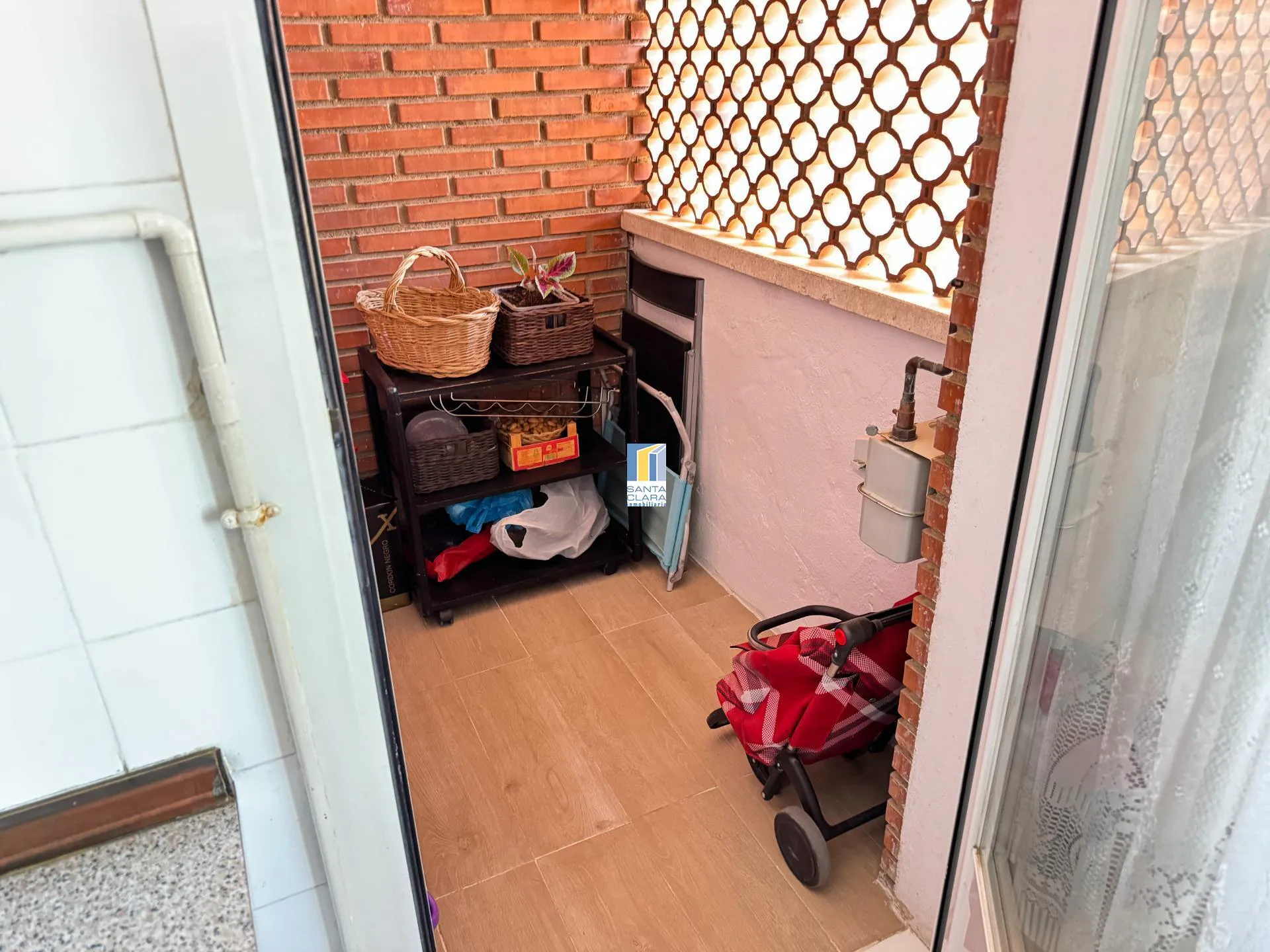 PISO EN VENTA DE 4 DORMITORIOS Y 2 BAÑOS EN ZONA LOS BLOQUES, ZAMORA. - Inmobiliaria Santa Clara en Zamora - Miniatura 14