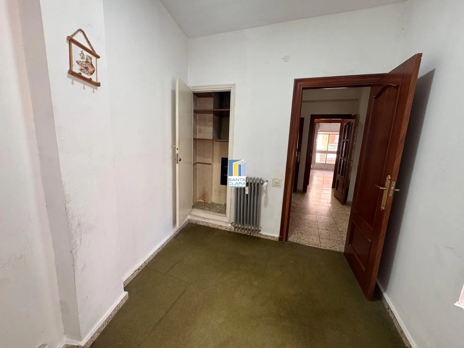 PISO EN VENTA DE 4 DORMITORIOS Y 2 BAÑOS EN ZONA TRES CRUCES, ZAMORA. - Inmobiliaria Santa Clara en Zamora - Miniatura 10