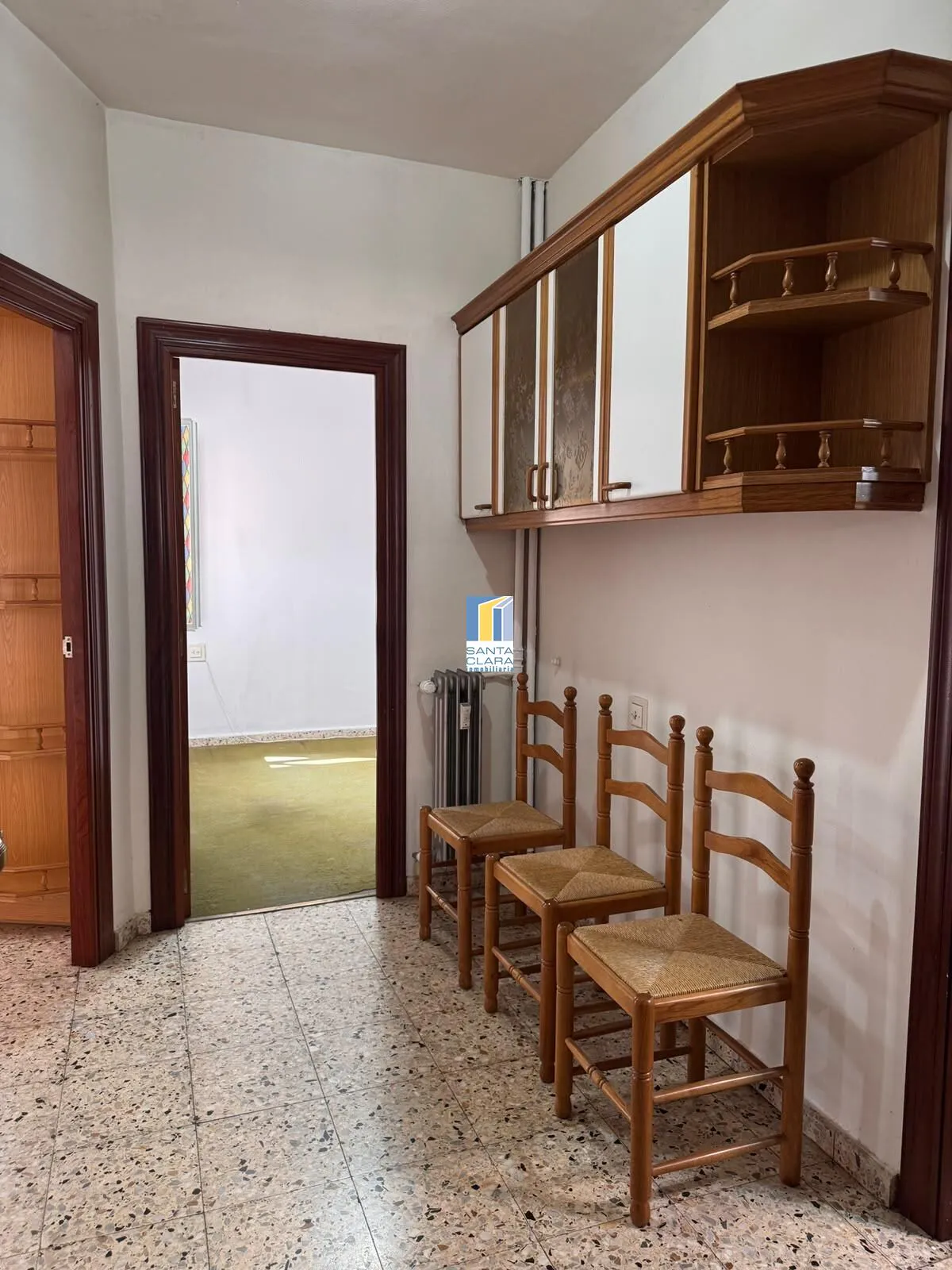 PISO EN VENTA DE 4 DORMITORIOS Y 2 BAÑOS EN ZONA TRES CRUCES, ZAMORA. - Inmobiliaria Santa Clara en Zamora - Miniatura 18
