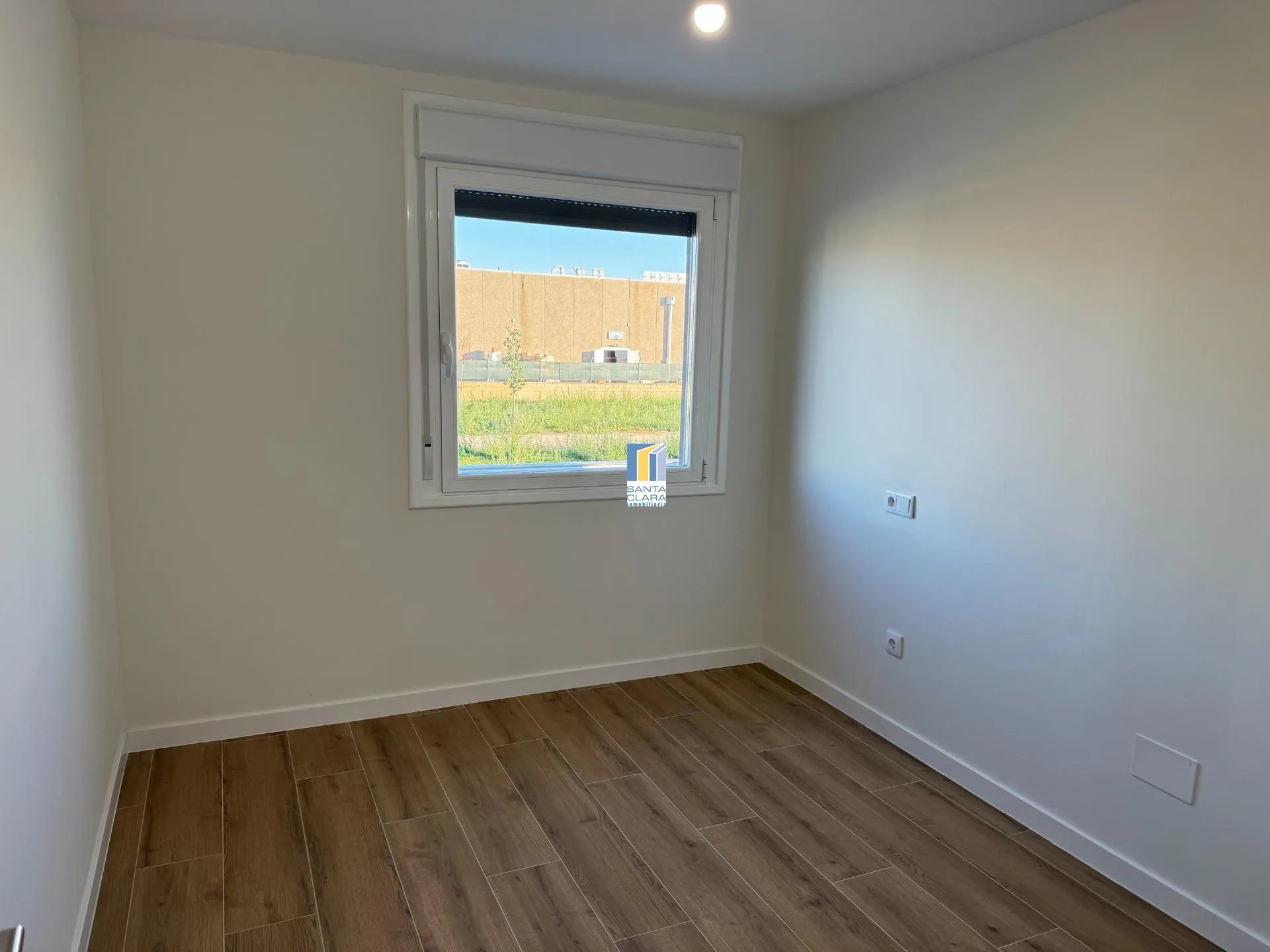 CHALETS UNIFAMILIARES DE OBRA NUEVA EN VENTA, EN ZONA VISTALEGRE, ZAMORA. - Inmobiliaria Santa Clara en Zamora - Miniatura 13