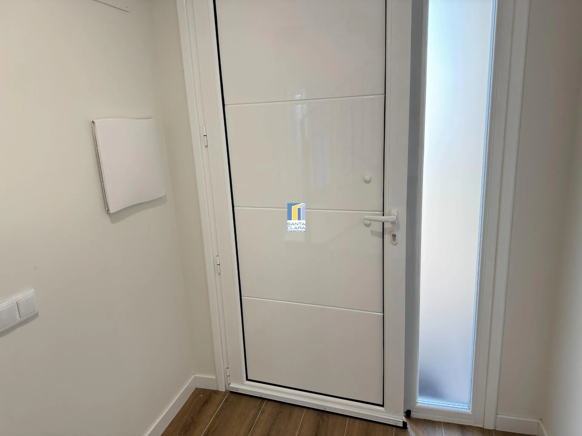 CHALETS UNIFAMILIARES DE OBRA NUEVA EN VENTA, EN ZONA VISTALEGRE, ZAMORA. - Inmobiliaria Santa Clara en Zamora - Miniatura 20