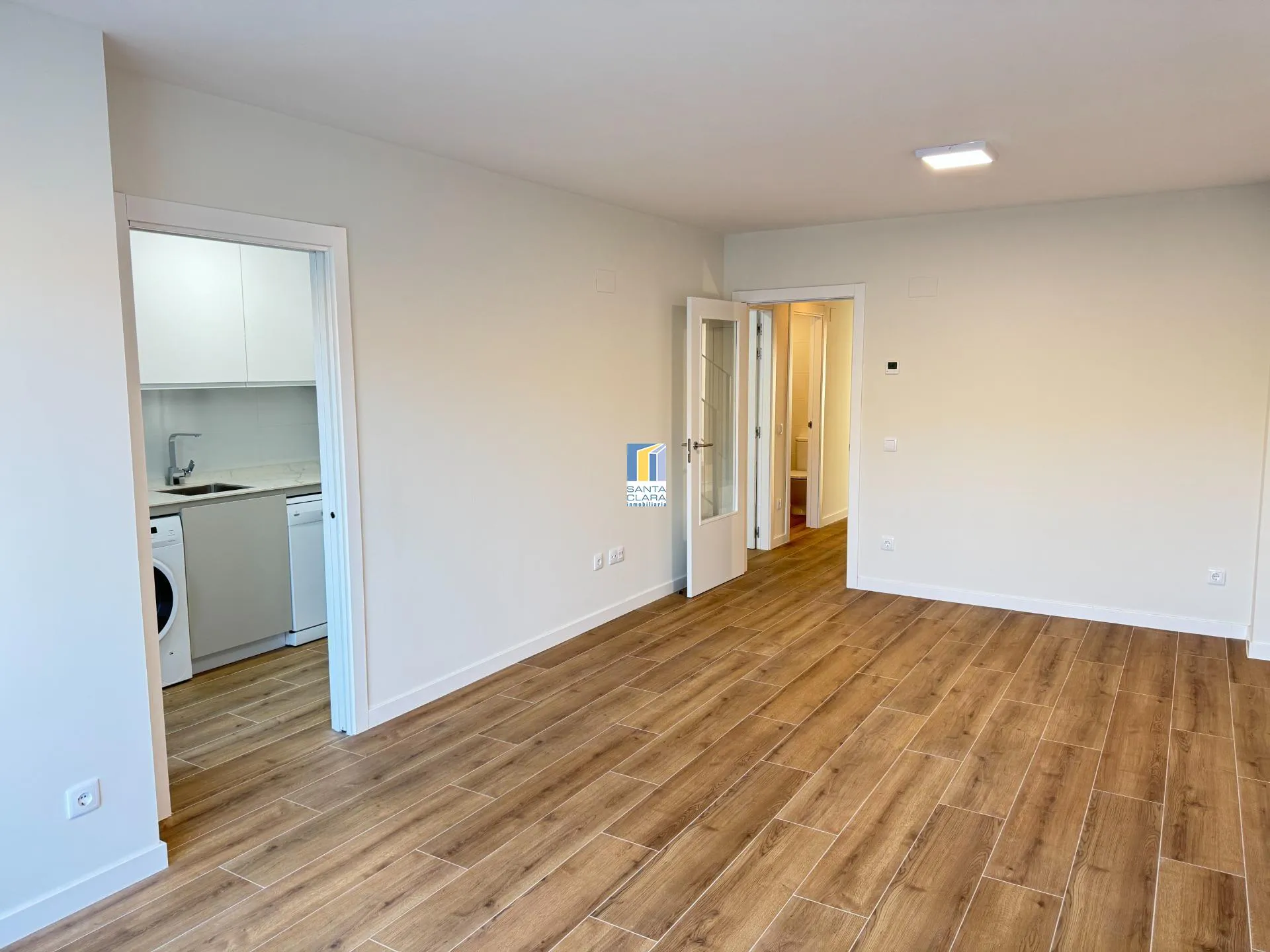 CHALETS UNIFAMILIARES DE OBRA NUEVA EN VENTA, EN ZONA VISTALEGRE, ZAMORA. - Inmobiliaria Santa Clara en Zamora - Miniatura 5