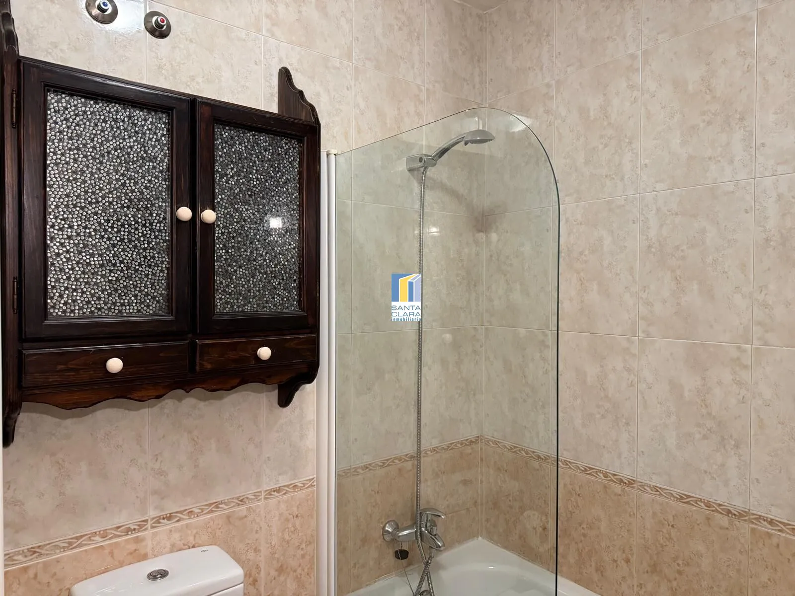 APARTAMENTO ÁTICO DÚPLEX EN ALQUILER CON UN DORMITORIO Y TRASTERO EN ZONA LOS BLOQUES (ZAMORA). - Inmobiliaria Santa Clara en Zamora - Miniatura 163