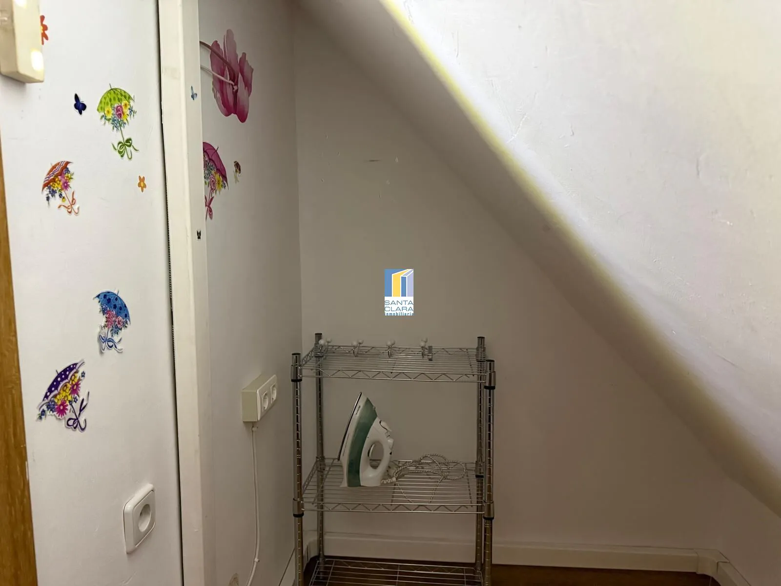 APARTAMENTO ÁTICO DÚPLEX EN ALQUILER CON UN DORMITORIO Y TRASTERO EN ZONA LOS BLOQUES (ZAMORA). - Inmobiliaria Santa Clara en Zamora - Miniatura 166