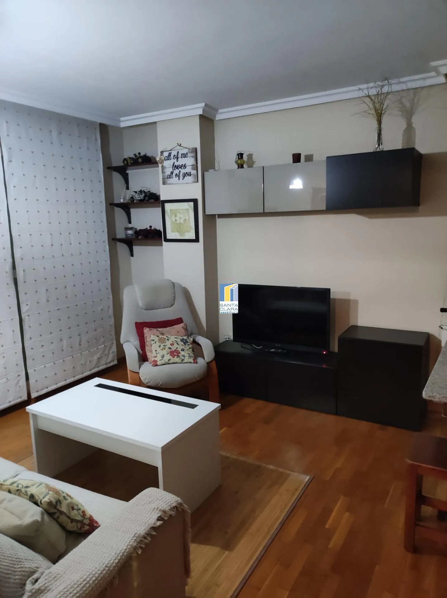 APARTAMENTO ÁTICO DÚPLEX EN ALQUILER CON UN DORMITORIO EN ZONA LOS BLOQUES (ZAMORA). - Inmobiliaria Santa Clara en Zamora - Miniatura 3