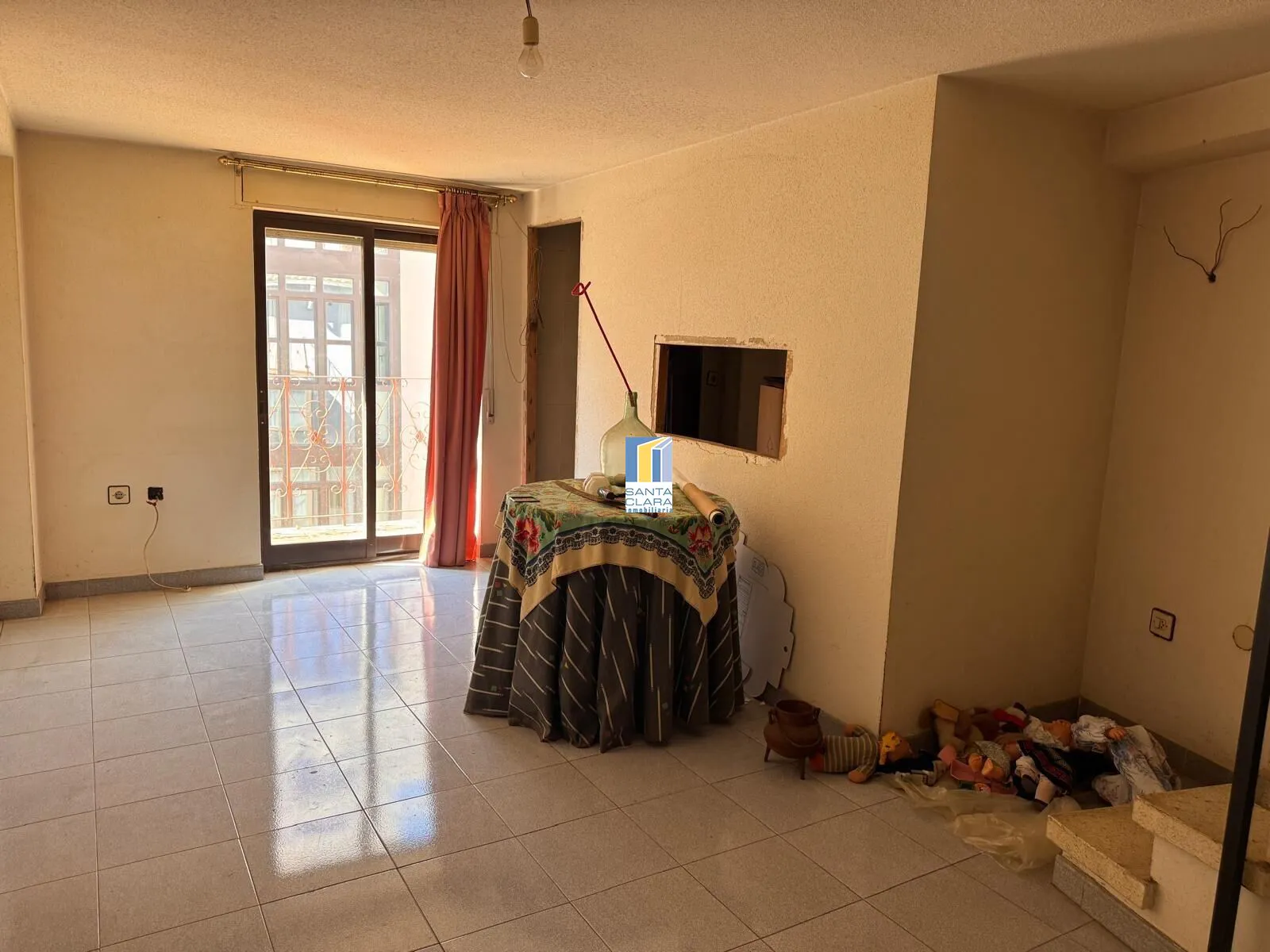 EDIFICIO EN VENTA JUNTO A LA PLAZA MAYOR, PLENO CENTRO DE ZAMORA. - Inmobiliaria Santa Clara en Zamora - Miniatura 10