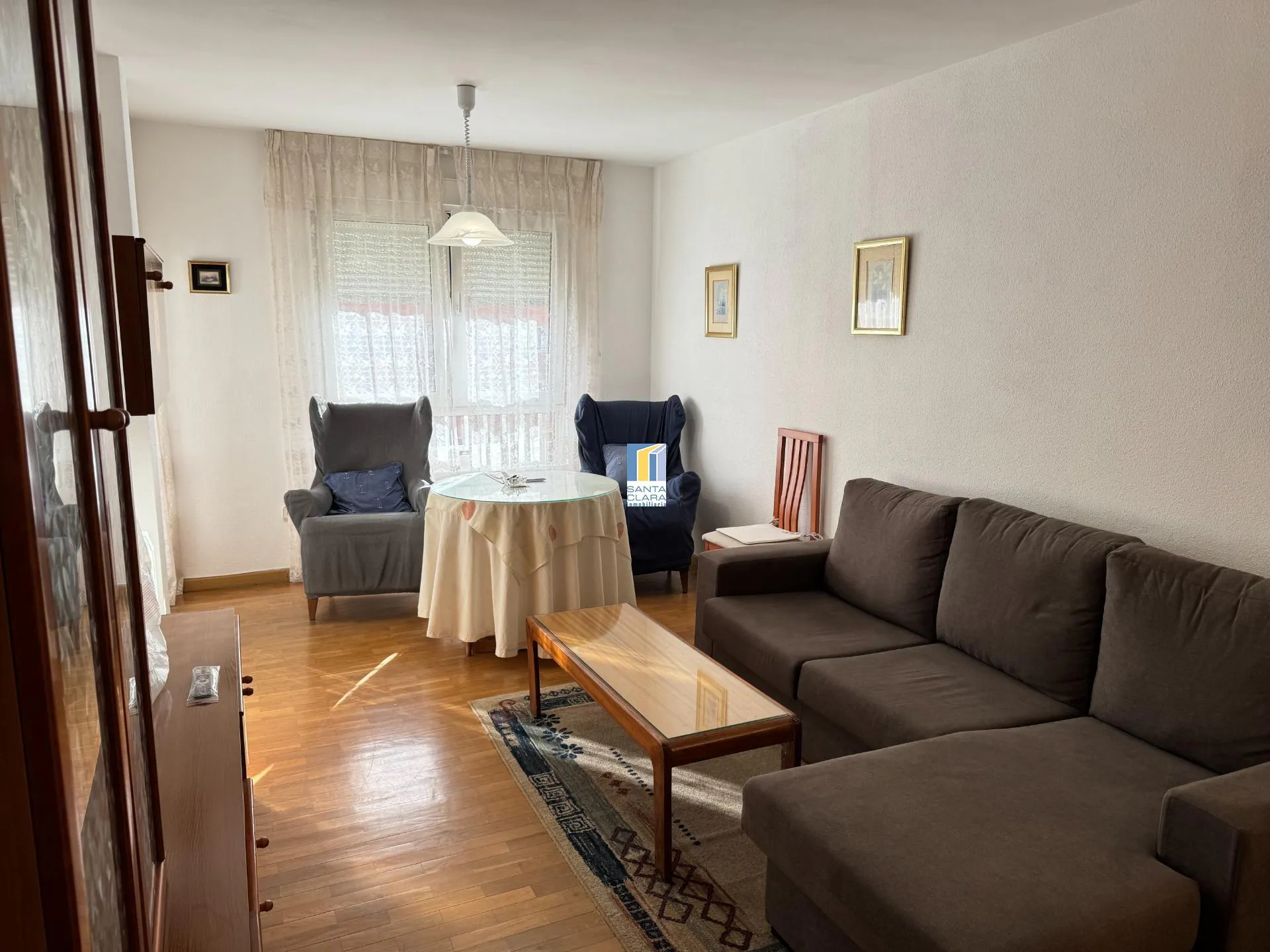 PISO EN ALQUILER DE 3 DORMITORIOS, 2 BAÑOS Y PLAZA DE GARAJE EN ZONA PANTOJA, ZAMORA. - Inmobiliaria Santa Clara en Zamora - Miniatura 2