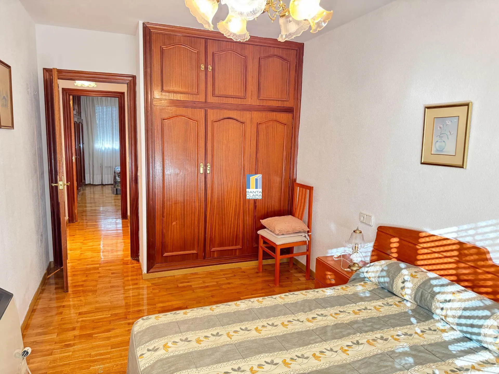 PISO EN ALQUILER DE 3 DORMITORIOS, 2 BAÑOS Y PLAZA DE GARAJE EN ZONA PANTOJA, ZAMORA. - Inmobiliaria Santa Clara en Zamora - Miniatura 4