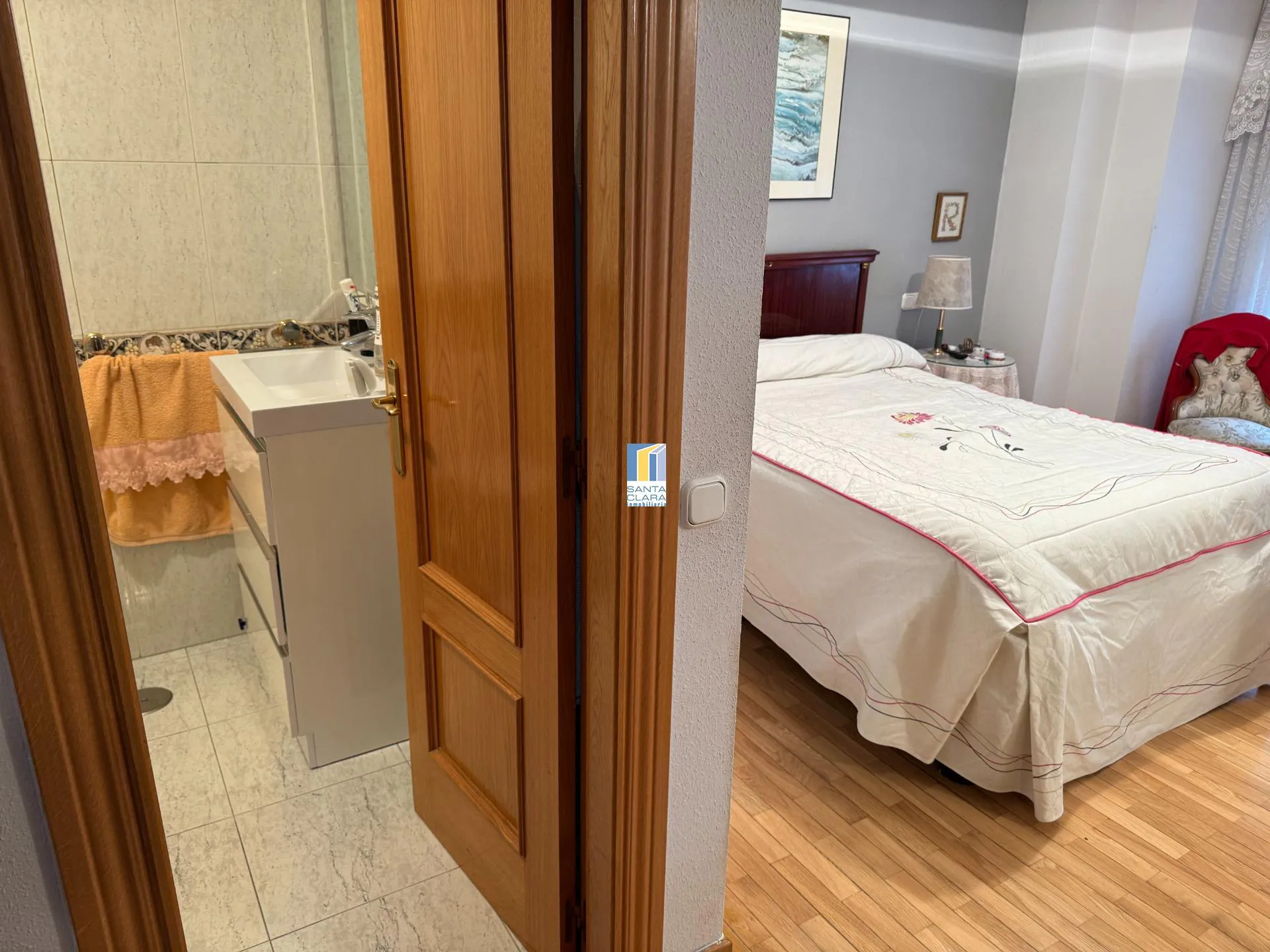 PISO EN VENTA CON 3 DORMITORIOS, 2 BAÑOS Y TRASTERO EN ZONA CANDELARIA, ZAMORA - Inmobiliaria Santa Clara en Zamora - Miniatura 10