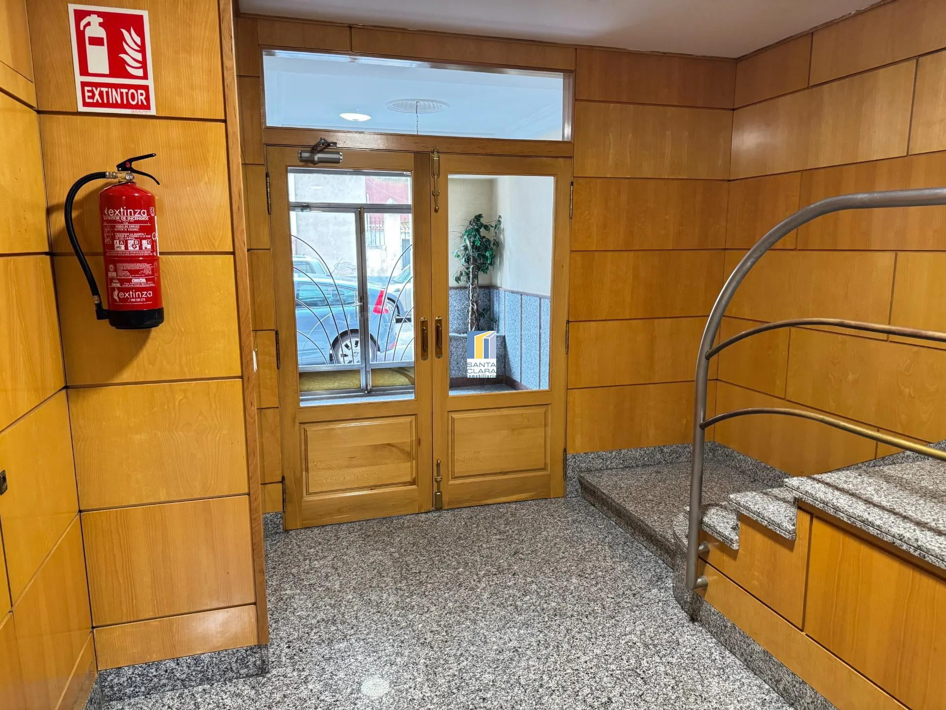 PISO EN VENTA CON 3 DORMITORIOS, 2 BAÑOS Y TRASTERO EN ZONA CANDELARIA, ZAMORA - Inmobiliaria Santa Clara en Zamora - Miniatura 21