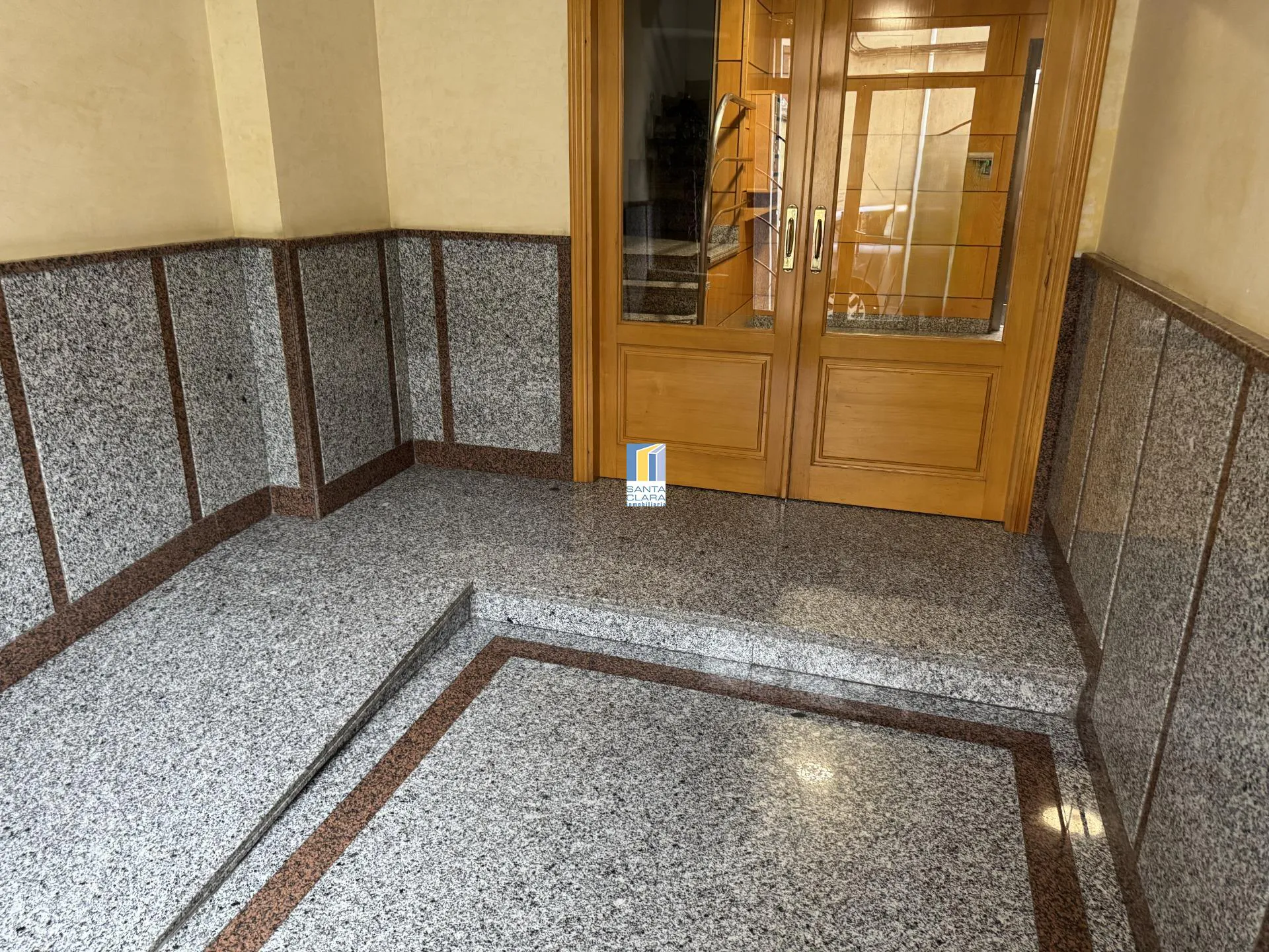 PISO EN VENTA CON 3 DORMITORIOS, 2 BAÑOS Y TRASTERO EN ZONA CANDELARIA, ZAMORA - Inmobiliaria Santa Clara en Zamora - Miniatura 22